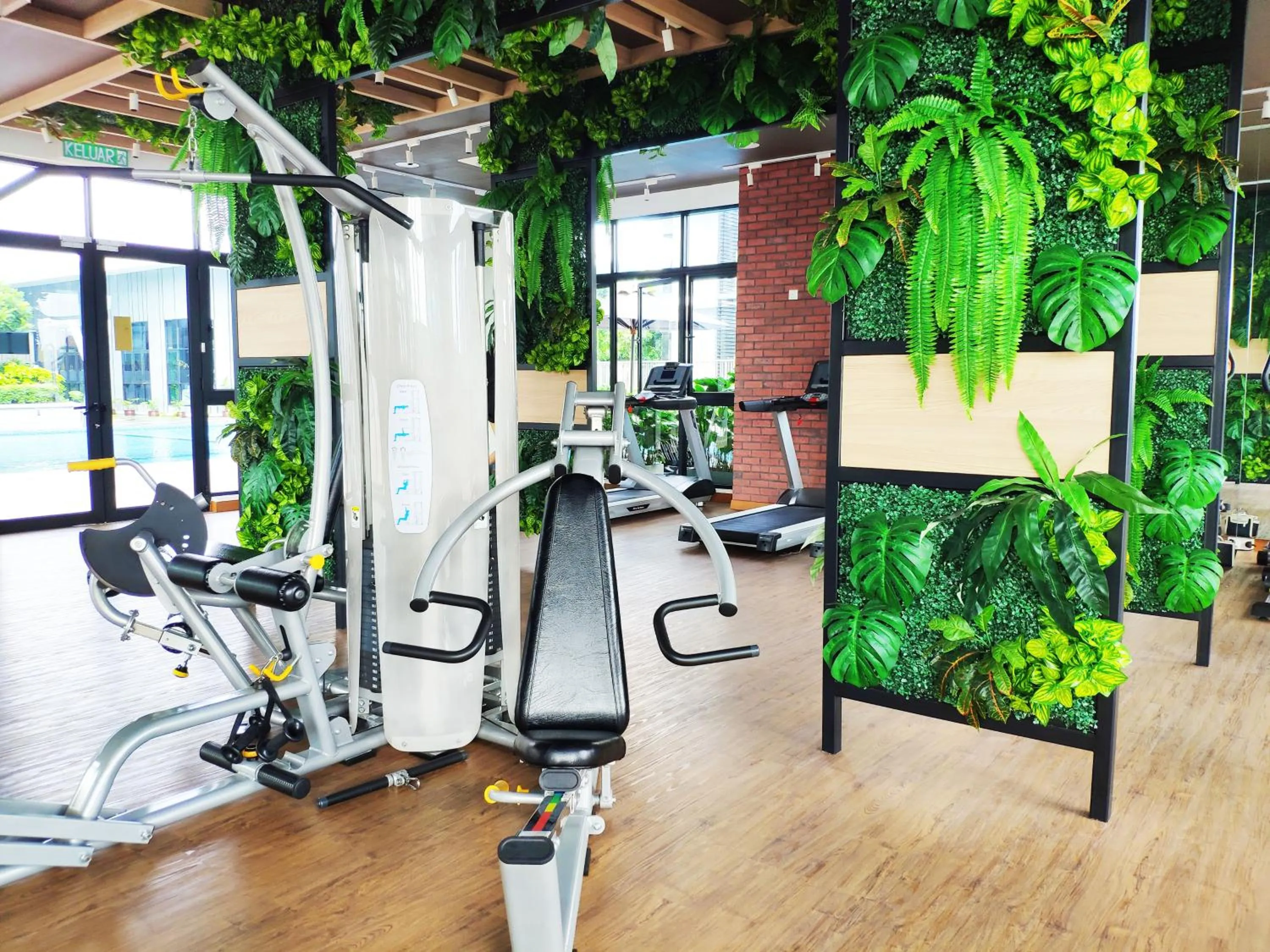 Fitness centre/facilities in Le Pavilion by Salaam Suites, 5 pax, near Setiawalk