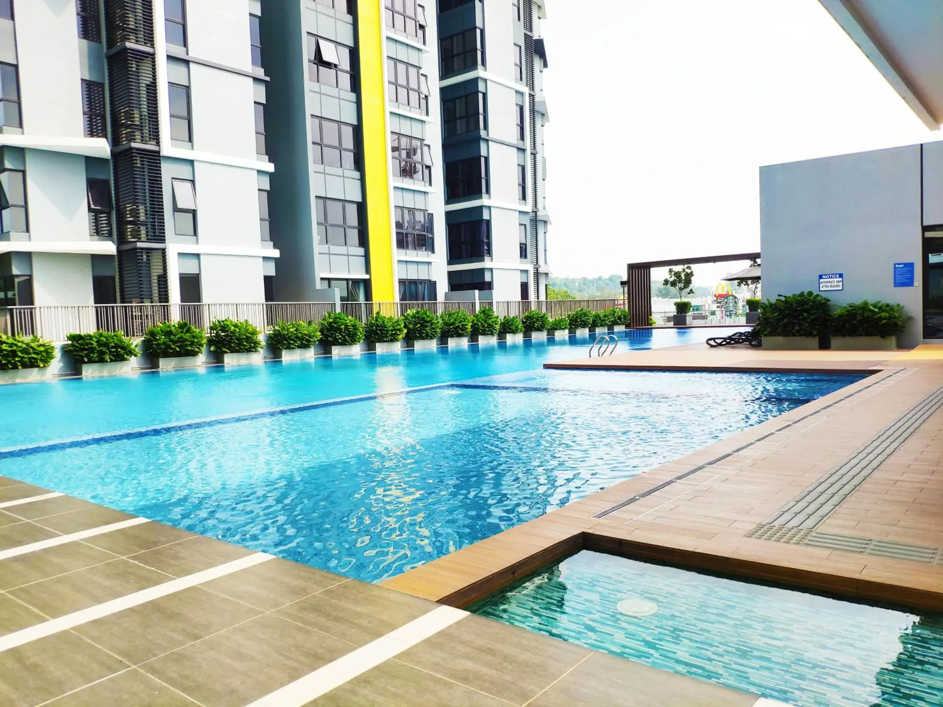 Three-Bedroom Apartment in Le Pavilion by Salaam Suites, 5 pax, near Setiawalk Three-Bedroom Apartment in Le Pavilion by Salaam Suites, 5 pax, near Setiawalk