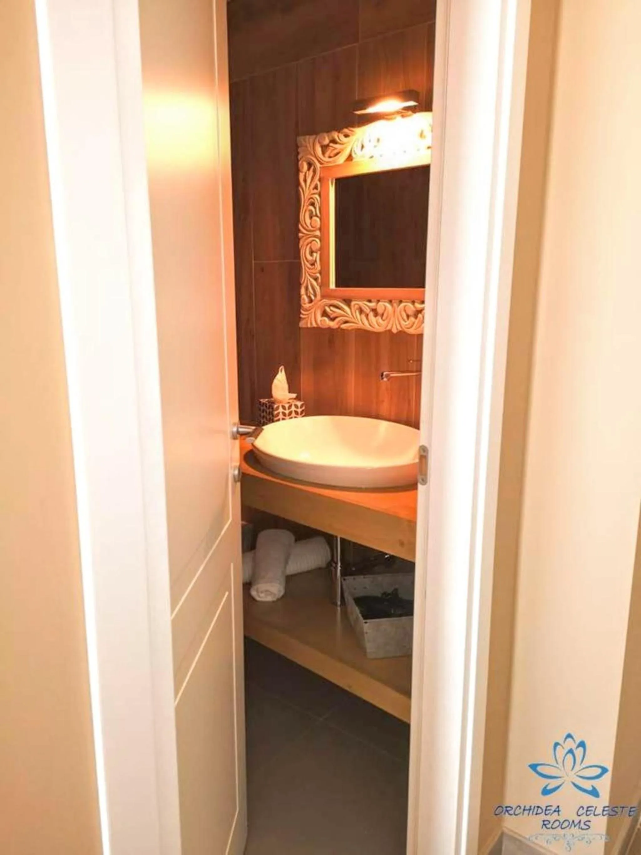 Bathroom in B&B Orchidea Celeste