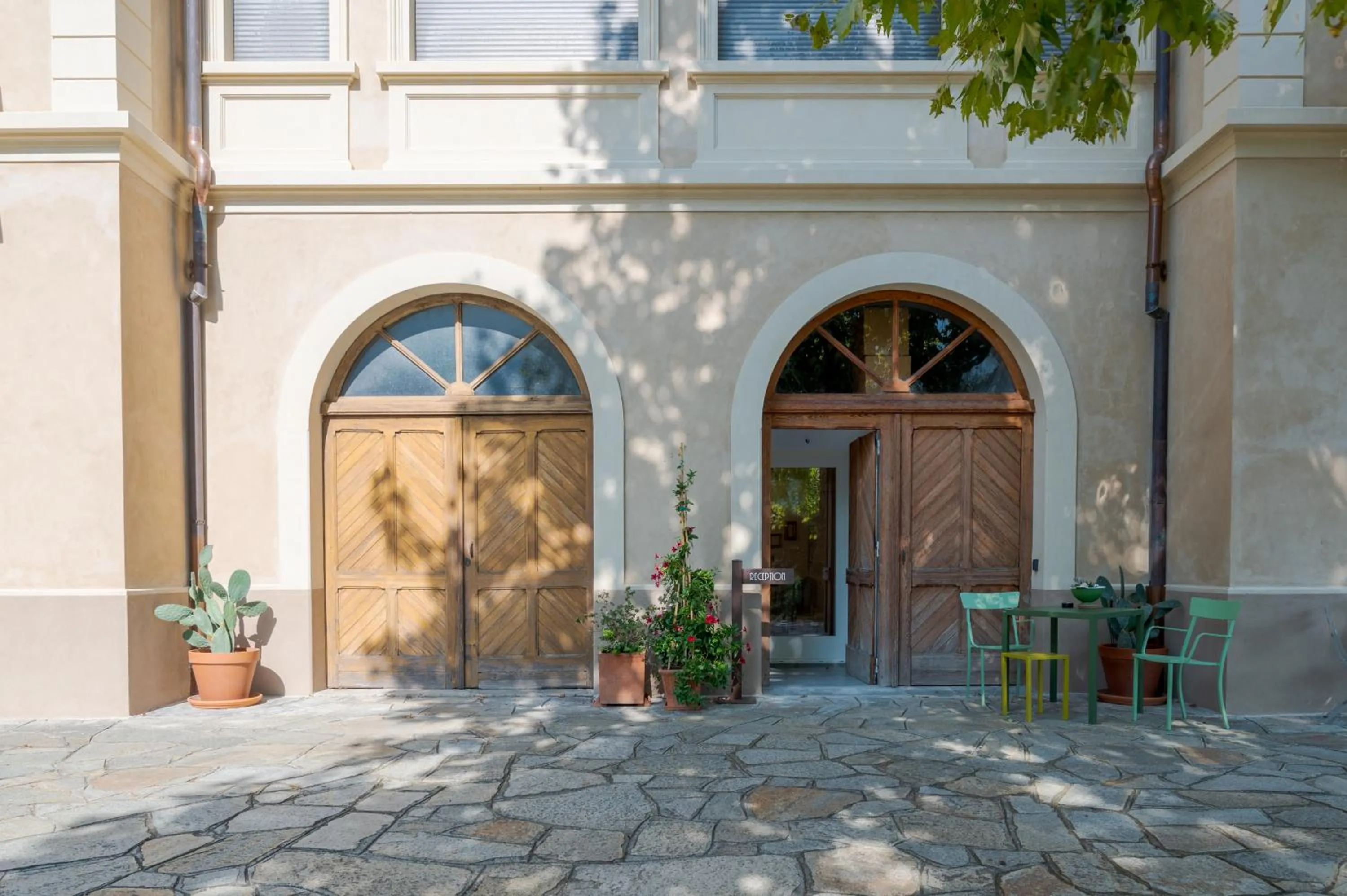 Property building in Villa Sardino