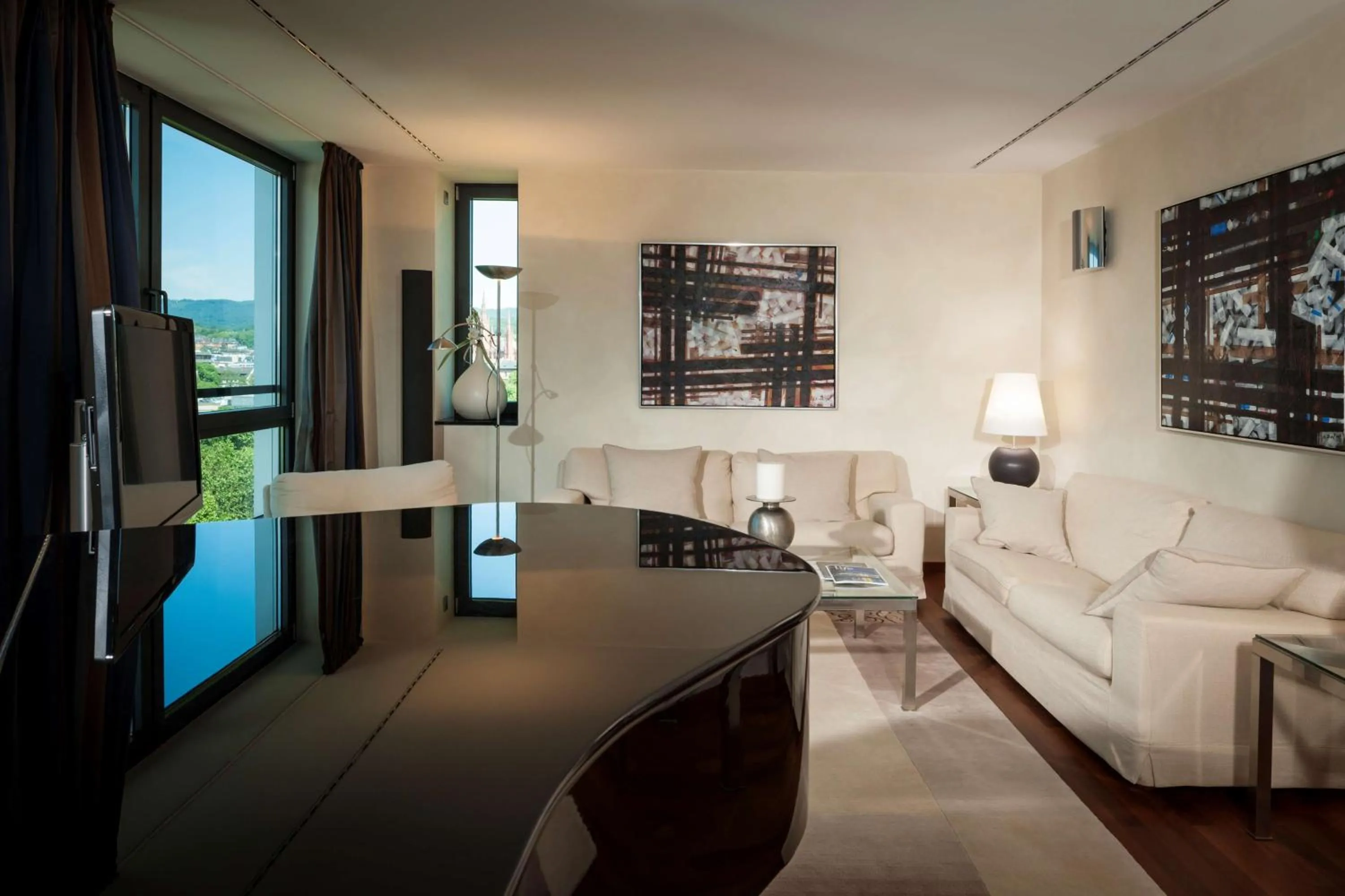 Living room in Dorint Pallas Wiesbaden