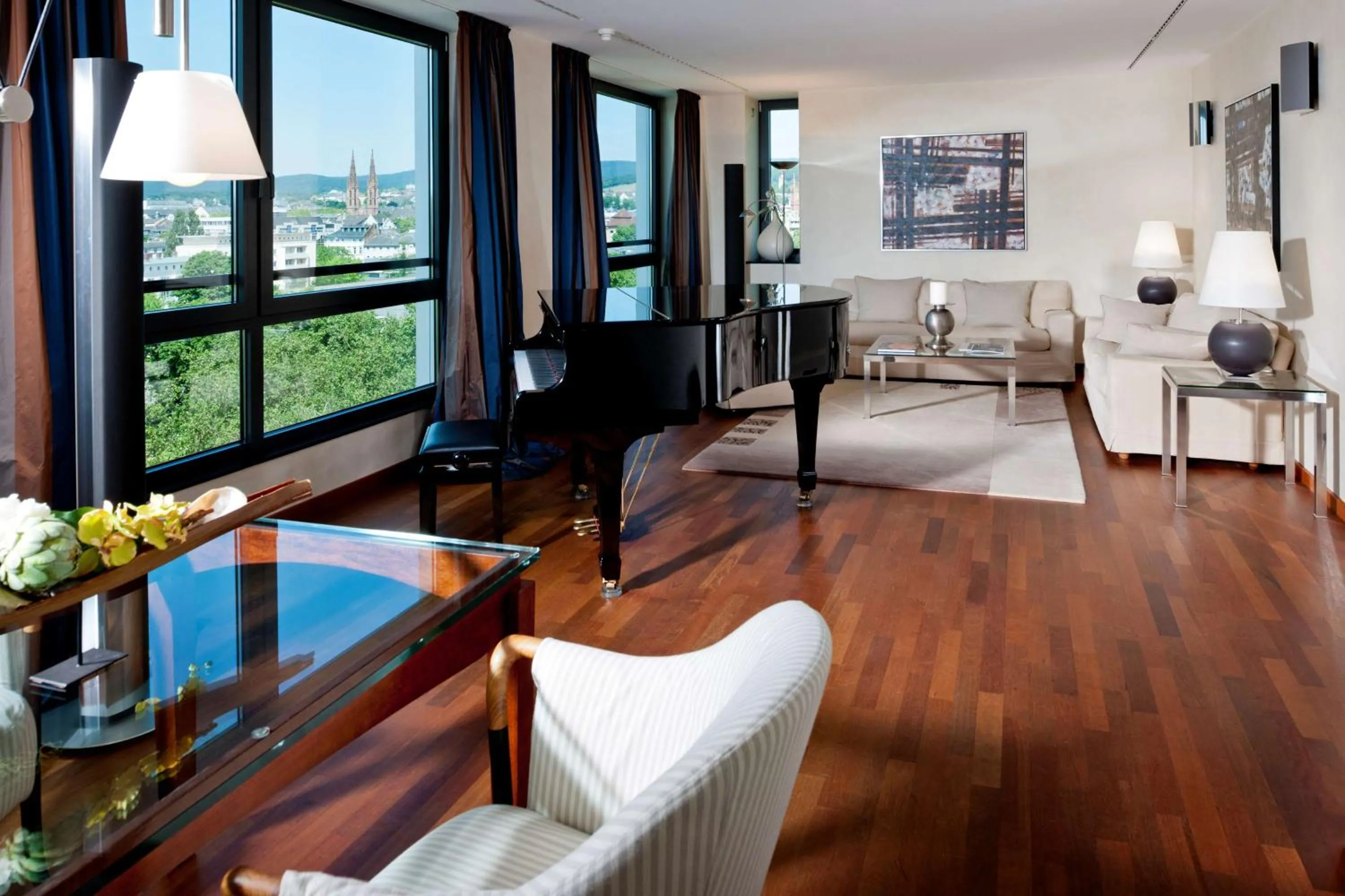 Living room in Dorint Pallas Wiesbaden