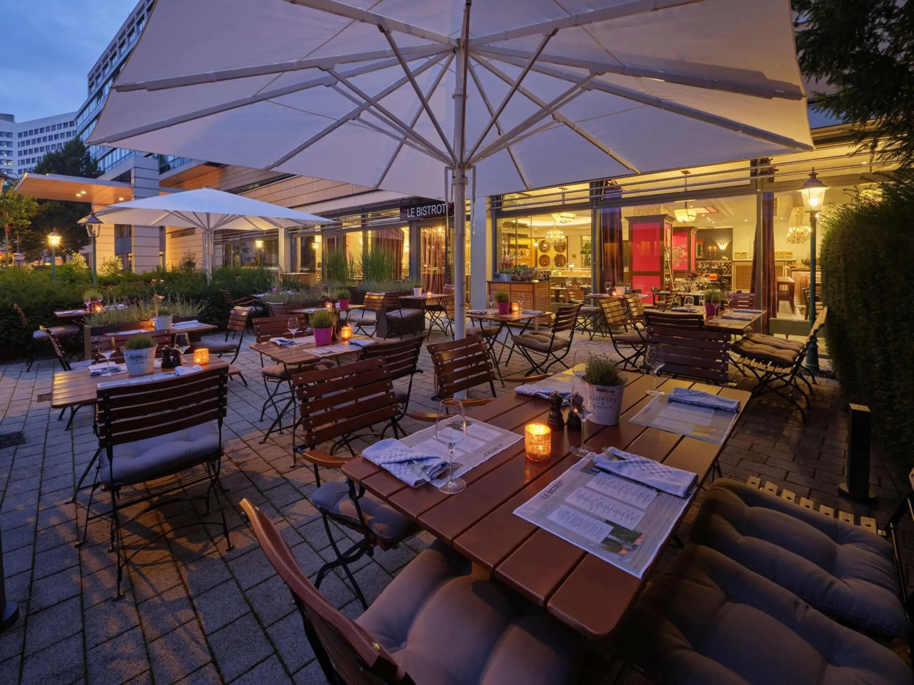 Restaurant/places to eat in Dorint Pallas Wiesbaden Restaurant/places to eat in Dorint Pallas Wiesbaden