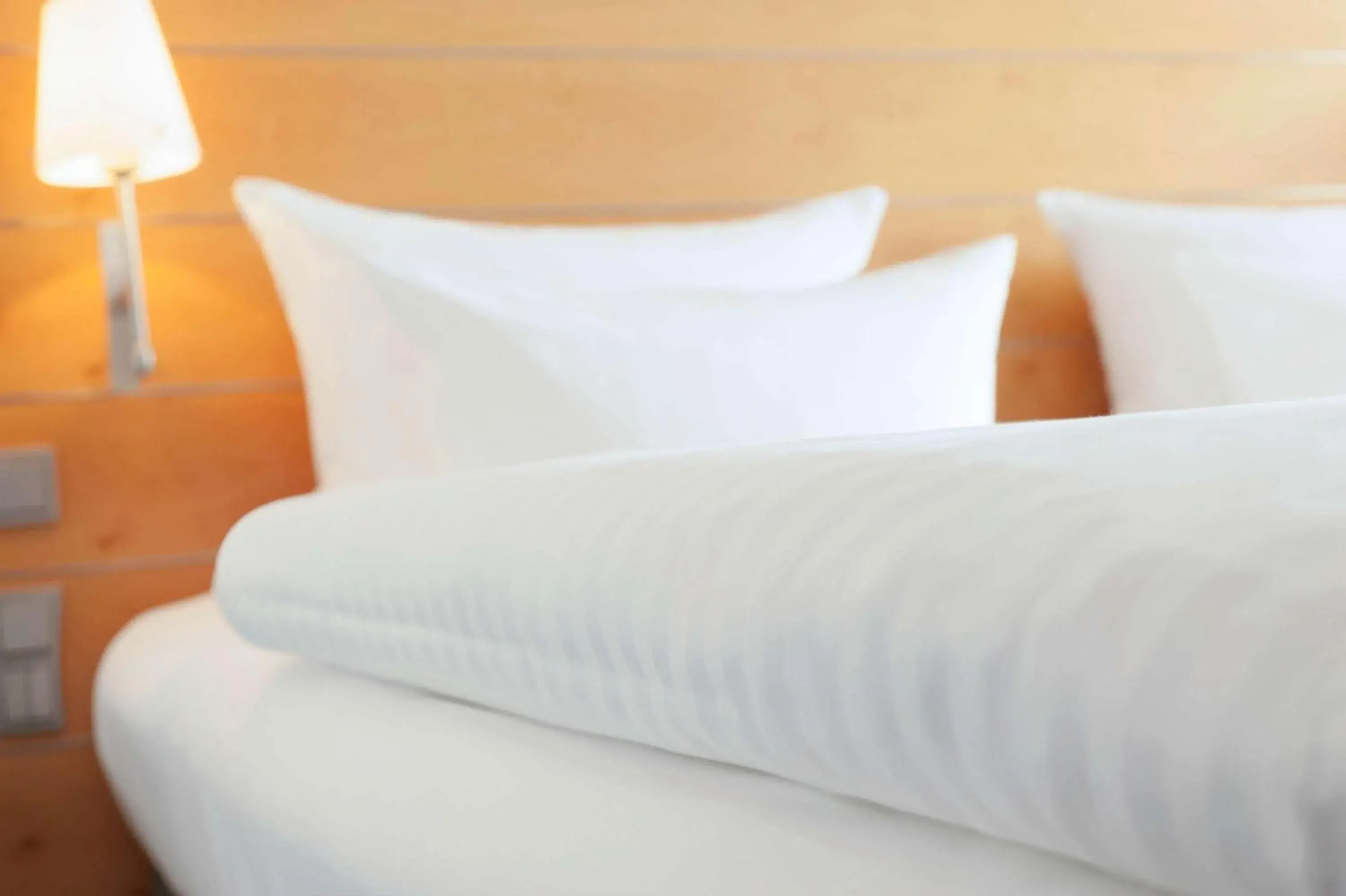 Bedroom, Bed in Dorint Pallas Wiesbaden Bedroom, Bed in Dorint Pallas Wiesbaden