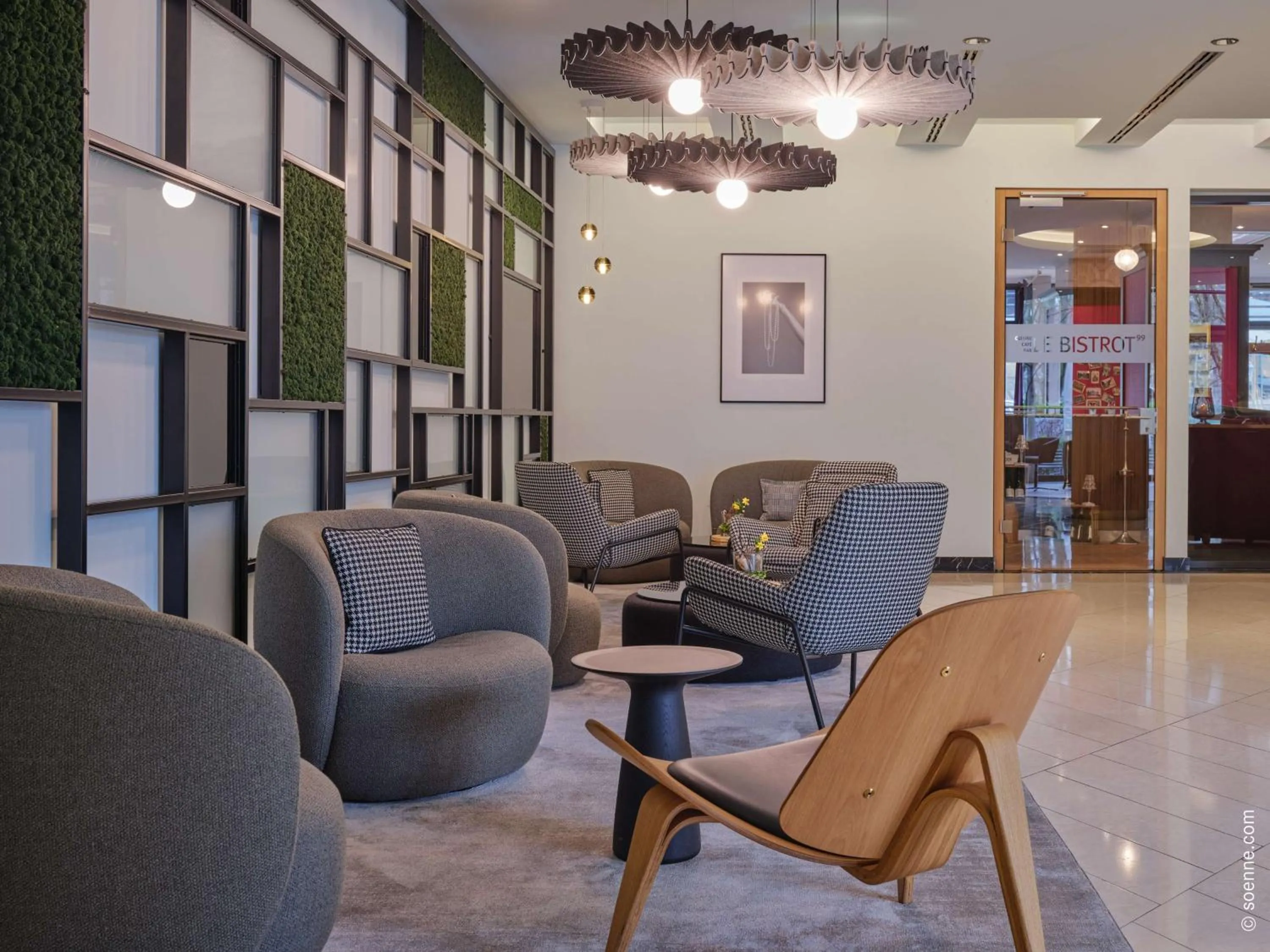 Restaurant/places to eat in Dorint Pallas Wiesbaden