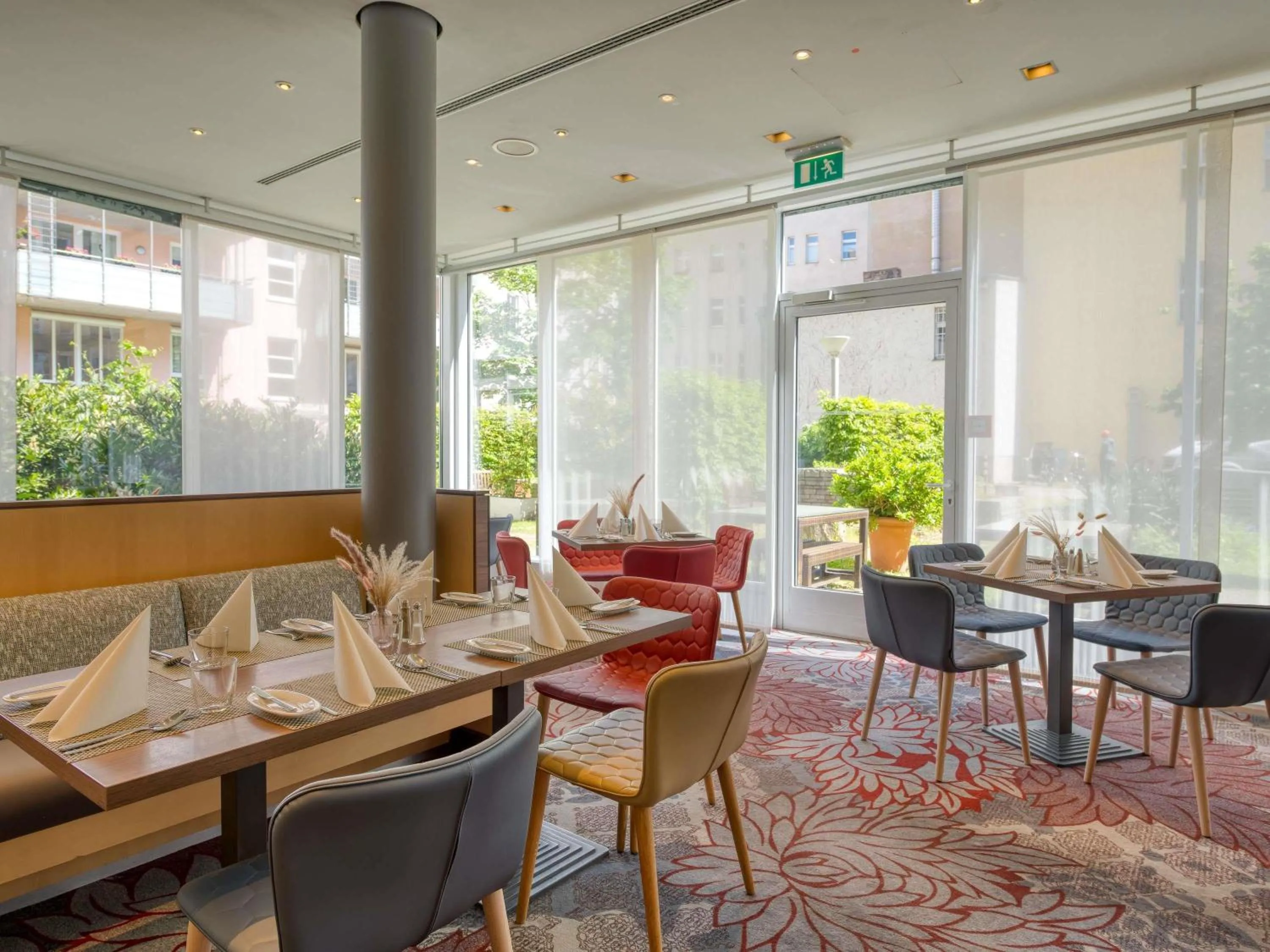 Restaurant/places to eat in Mercure Hotel Berlin City