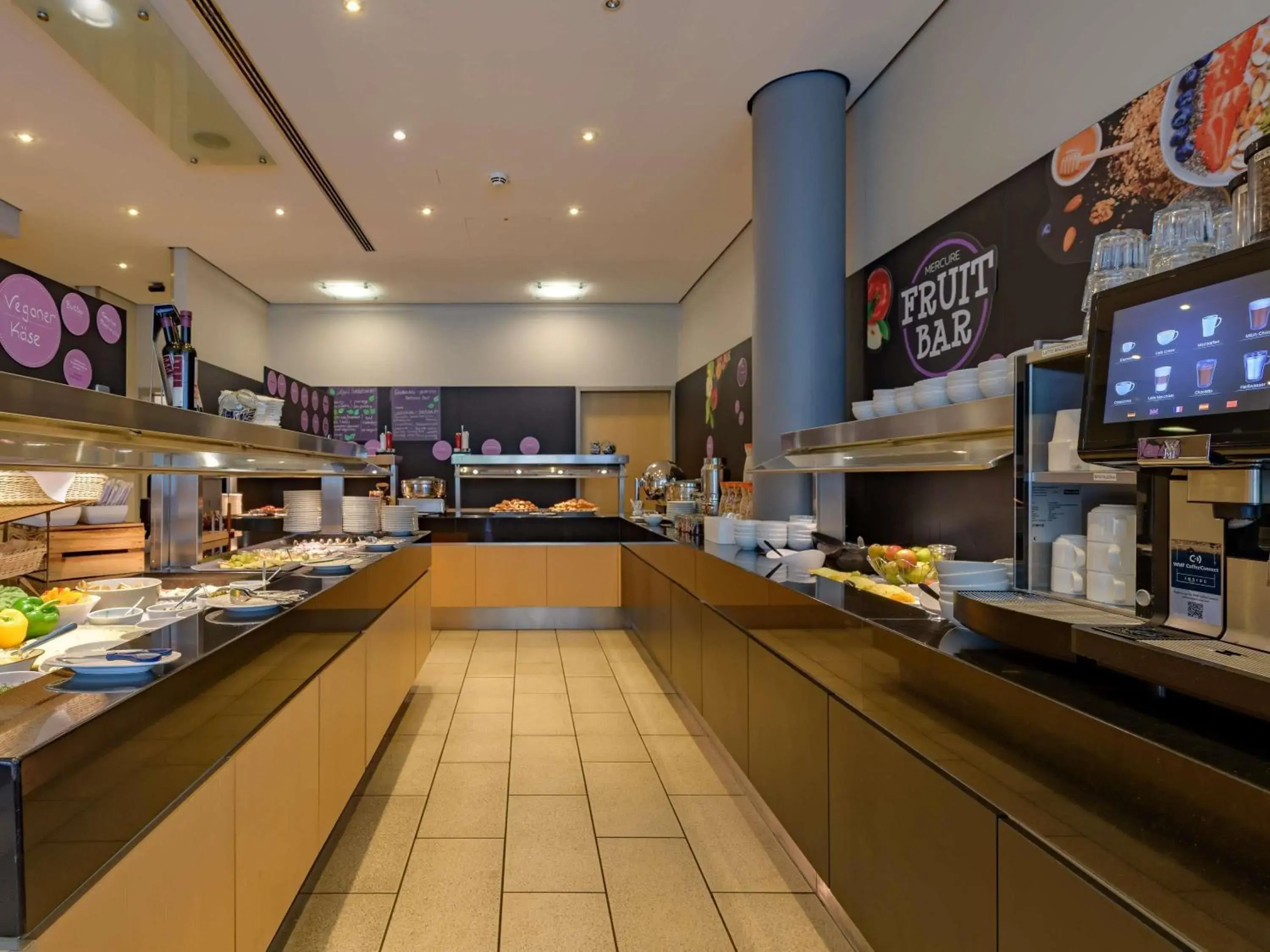 Property building in Mercure Hotel Berlin City Property building in Mercure Hotel Berlin City