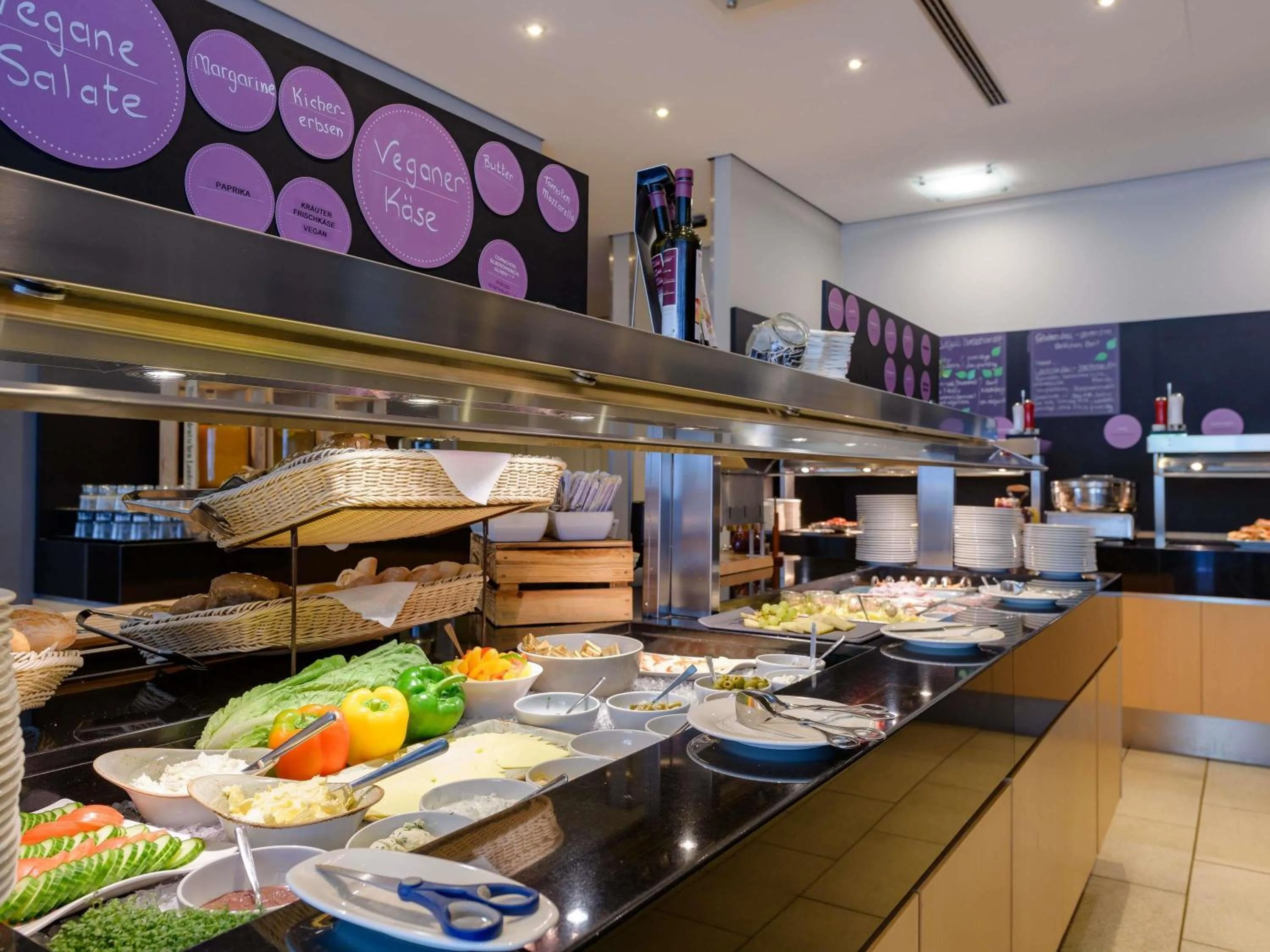 Breakfast in Mercure Hotel Berlin City