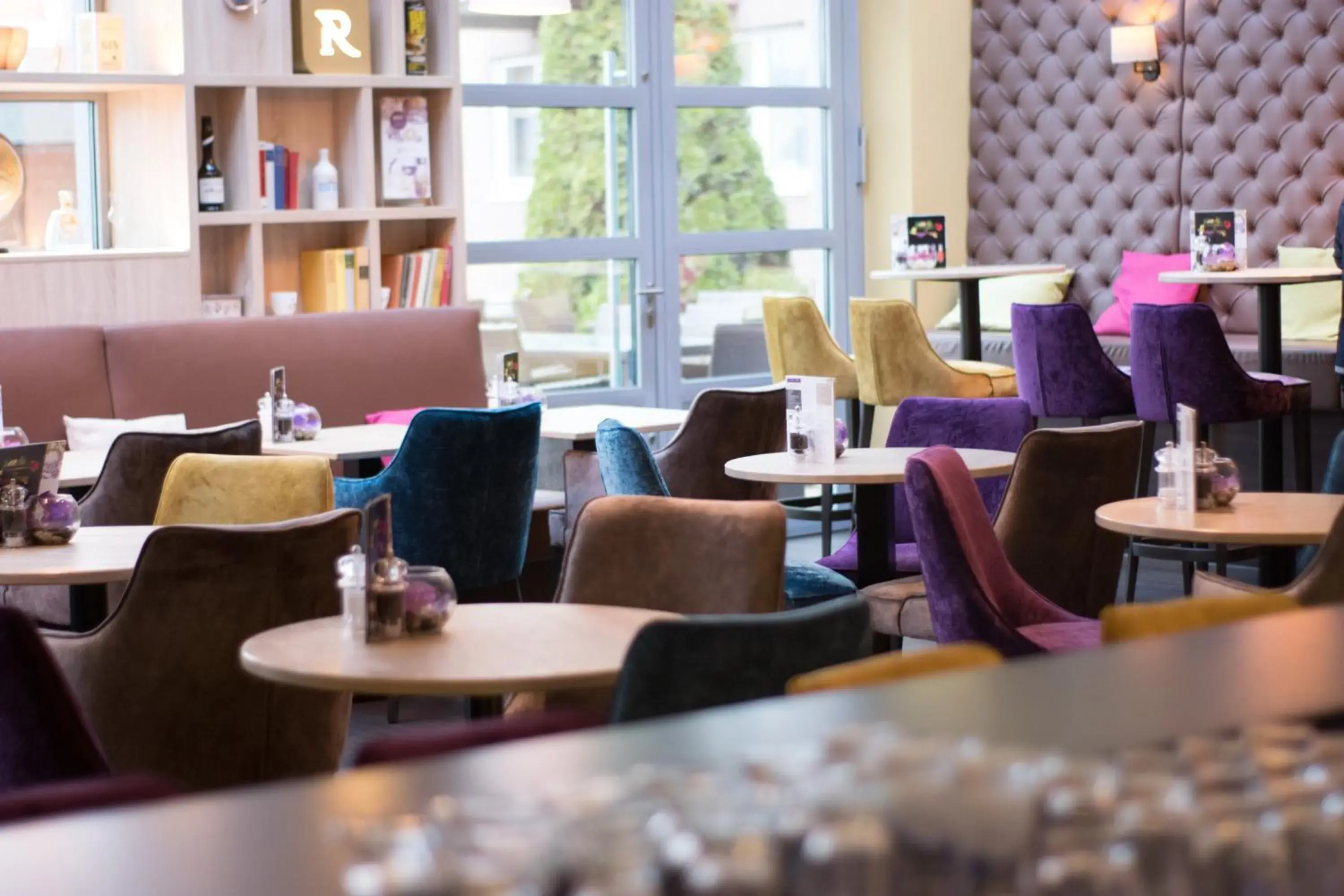 Lounge or bar, Restaurant/Places to Eat in Mercure Residenz Frankfurt Messe