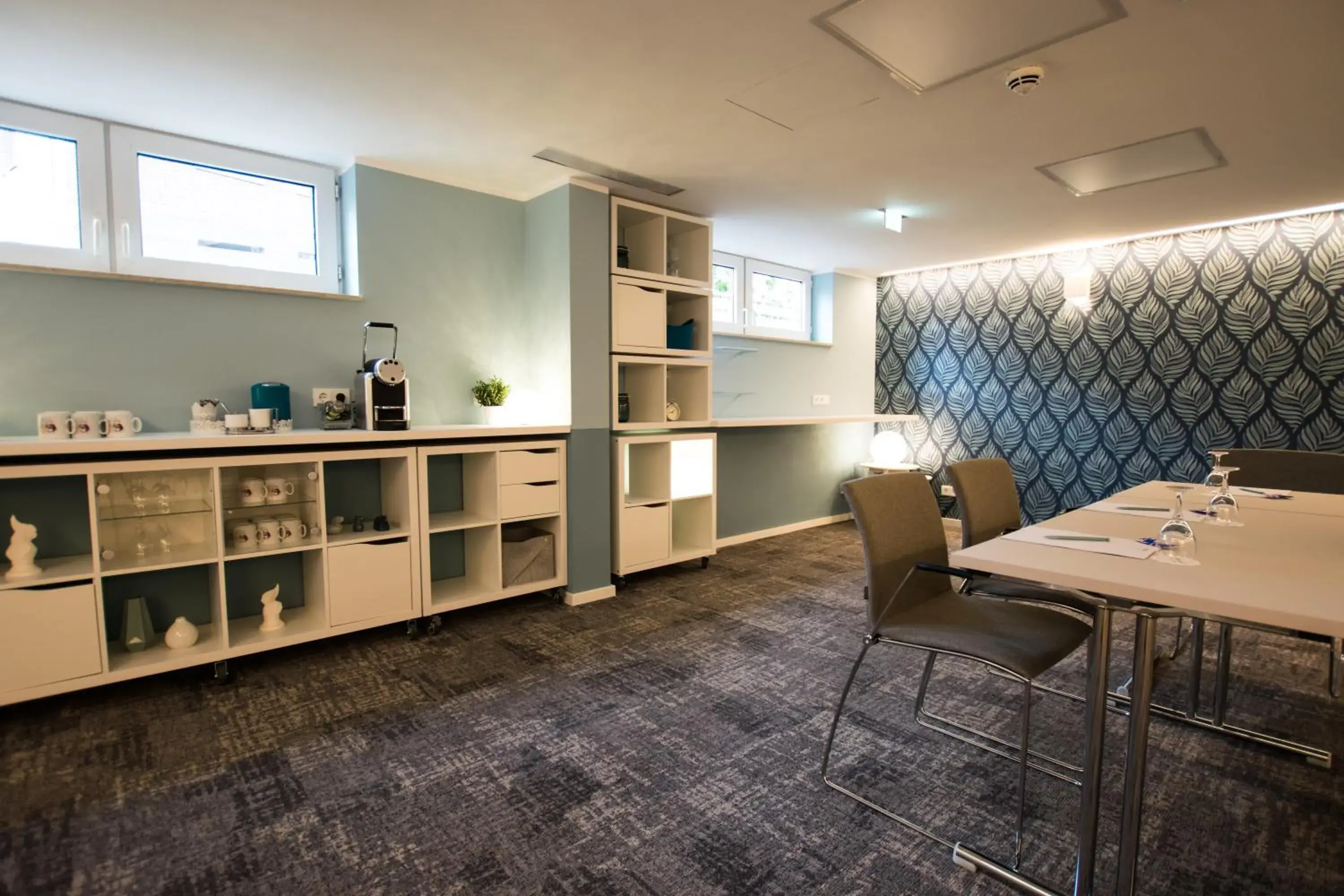 Business facilities, Kitchen/Kitchenette in Mercure Residenz Frankfurt Messe