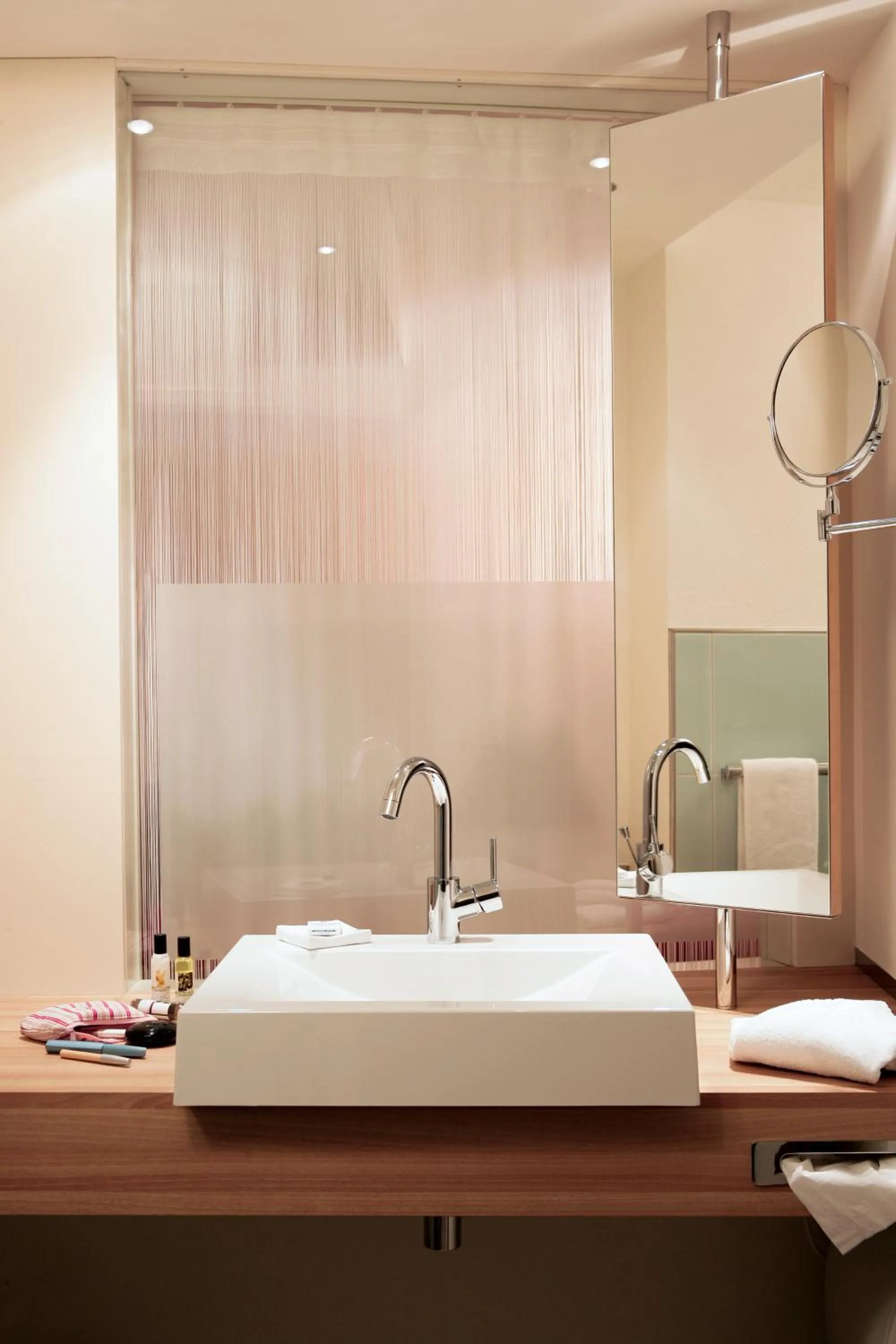 Bathroom in Mercure Residenz Frankfurt Messe