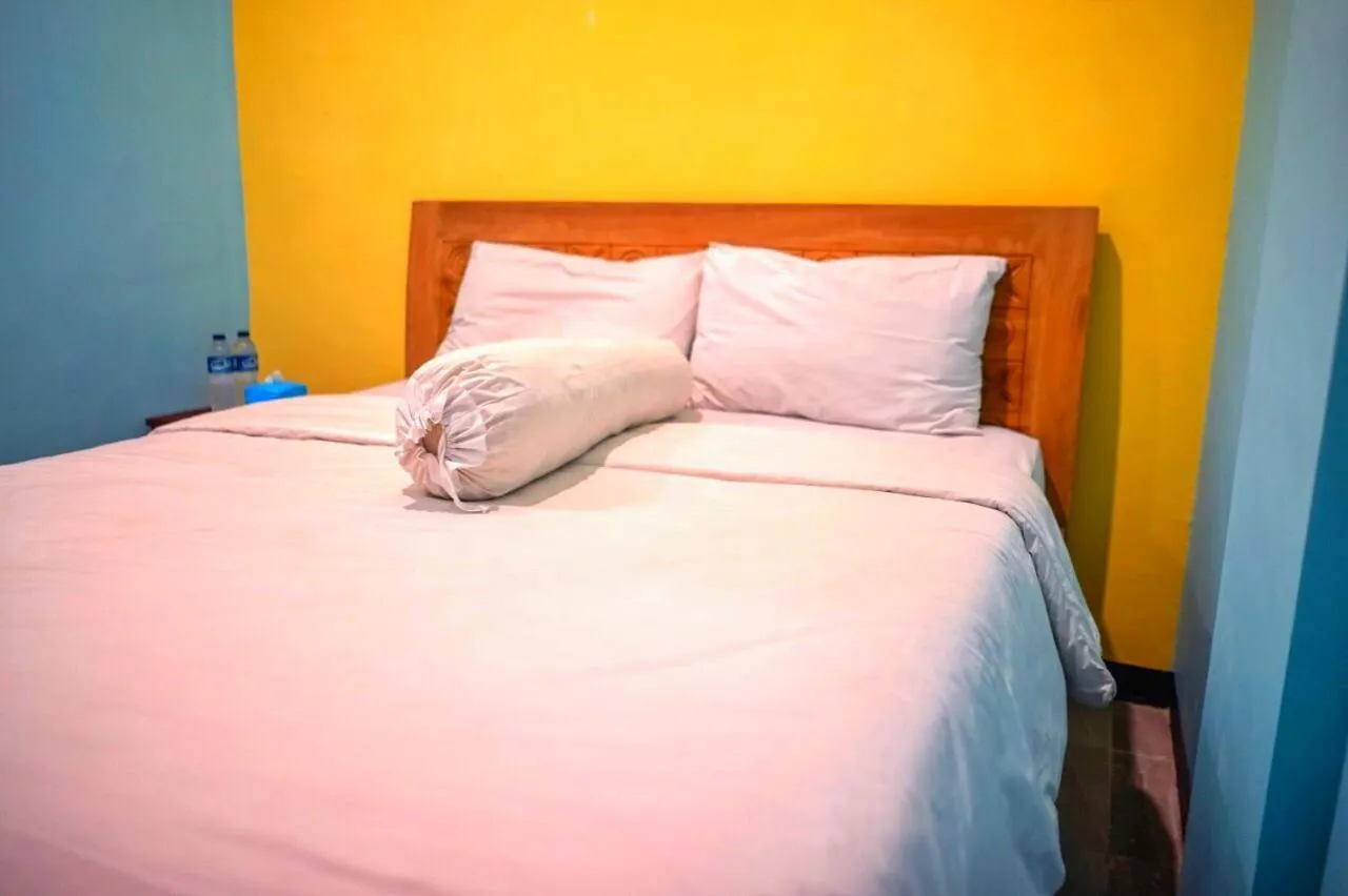 Bedroom, Bed in RoomZ Budget Residence