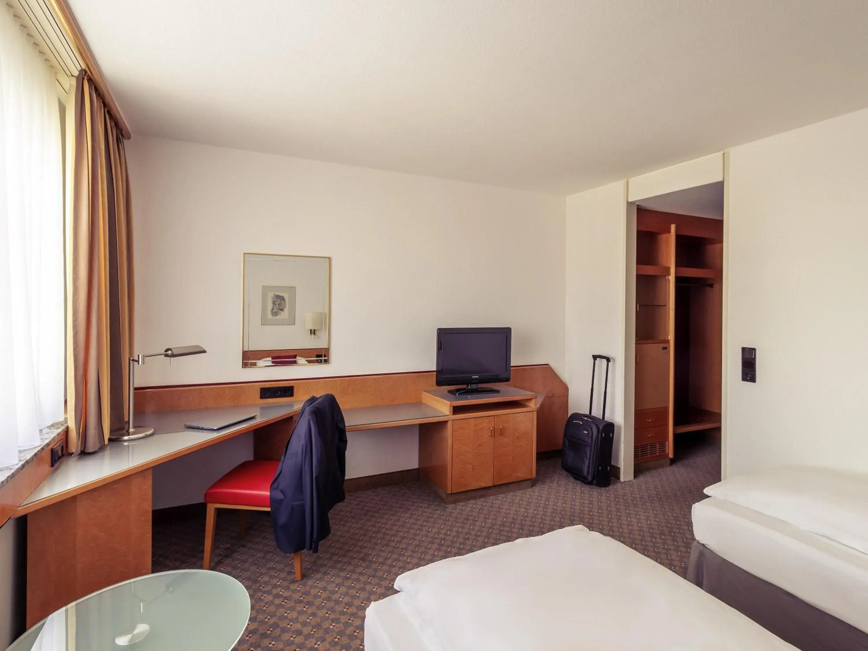 Standard Twin Room in Mercure Hotel Köln City Friesenstraße Standard Twin Room in Mercure Hotel Köln City Friesenstraße