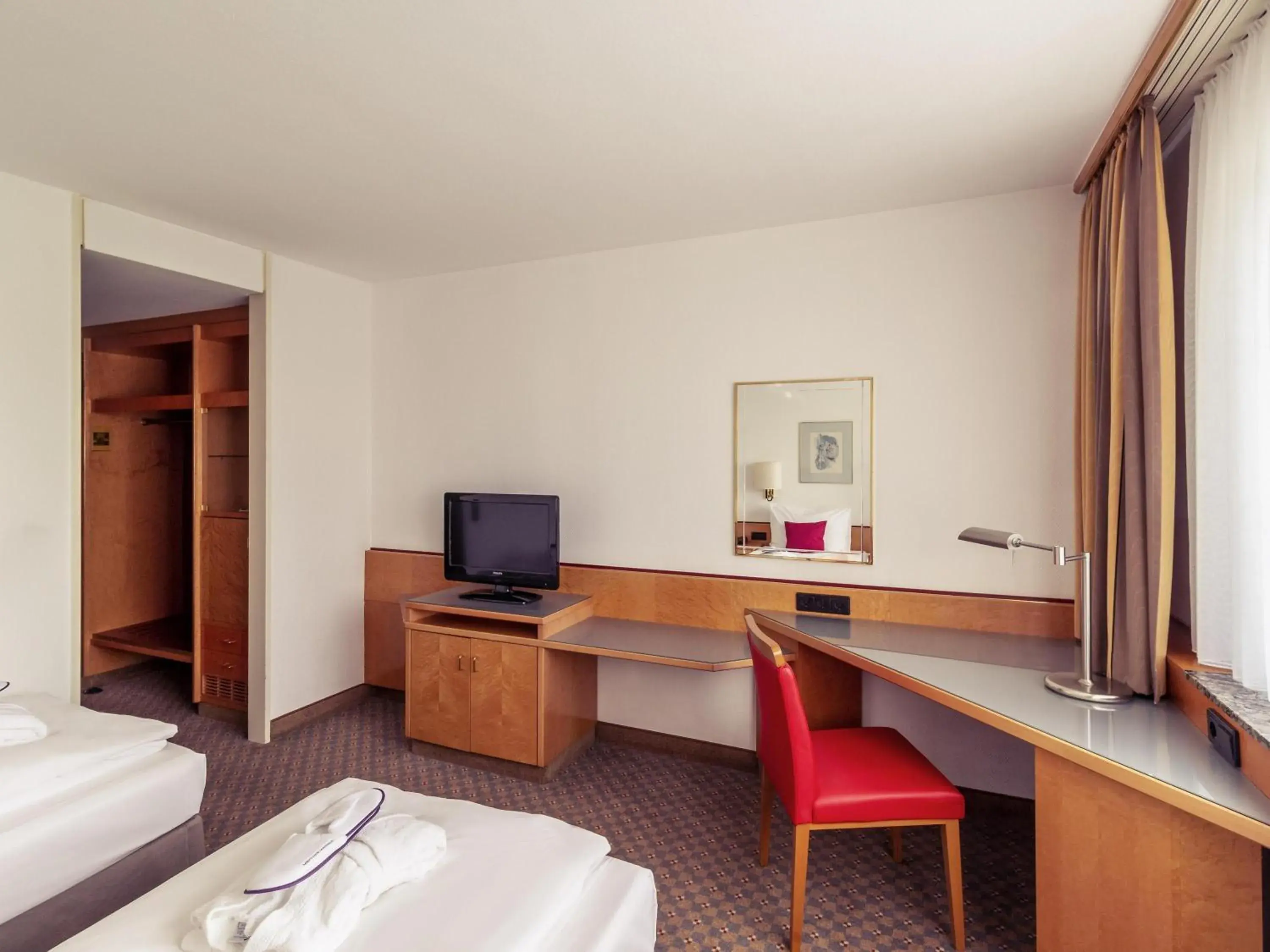 Privilege Twin Room in Mercure Hotel Köln City Friesenstraße Privilege Twin Room in Mercure Hotel Köln City Friesenstraße