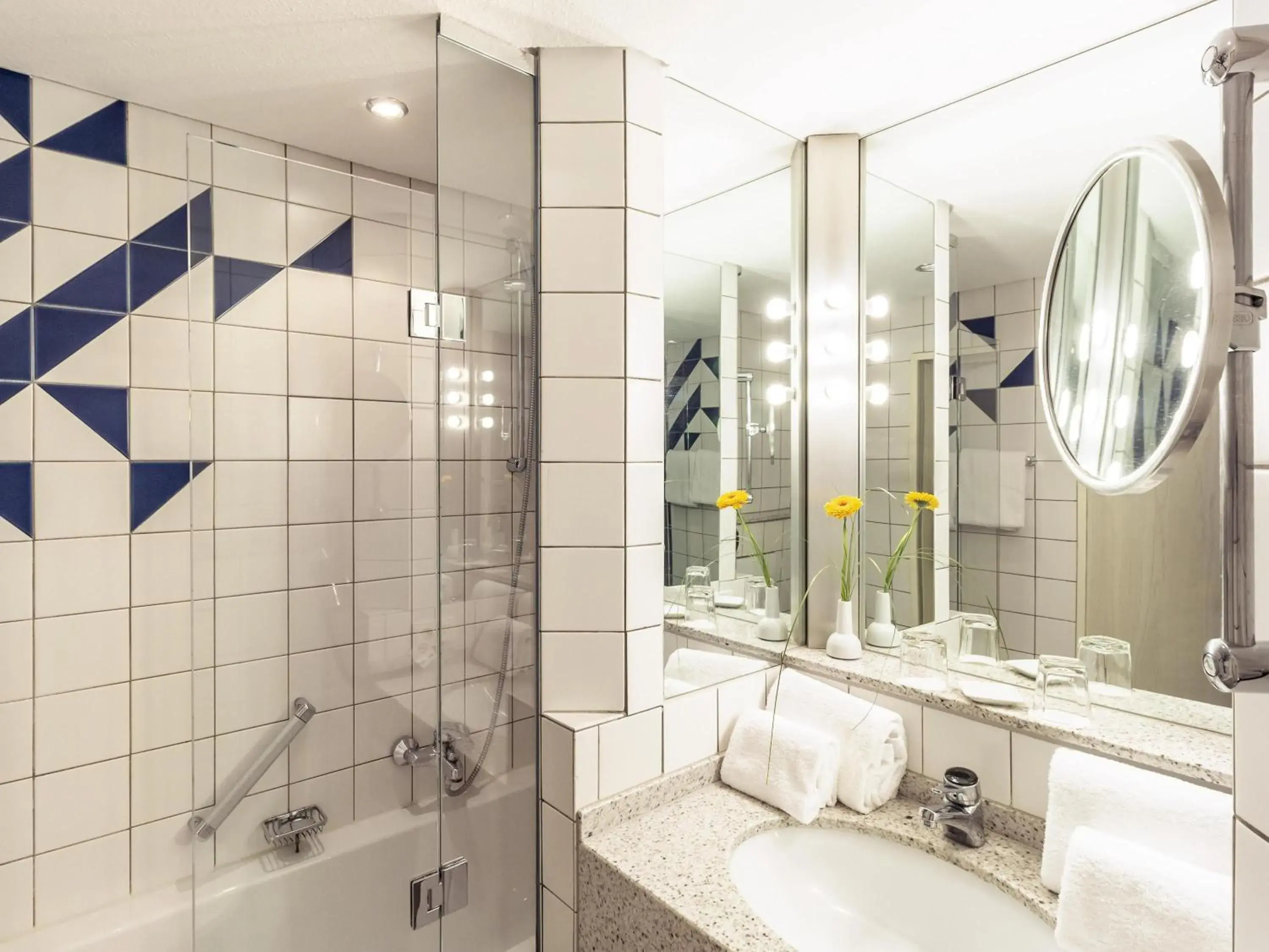 Privilege King Suite in Mercure Hotel Köln City Friesenstraße Privilege King Suite in Mercure Hotel Köln City Friesenstraße