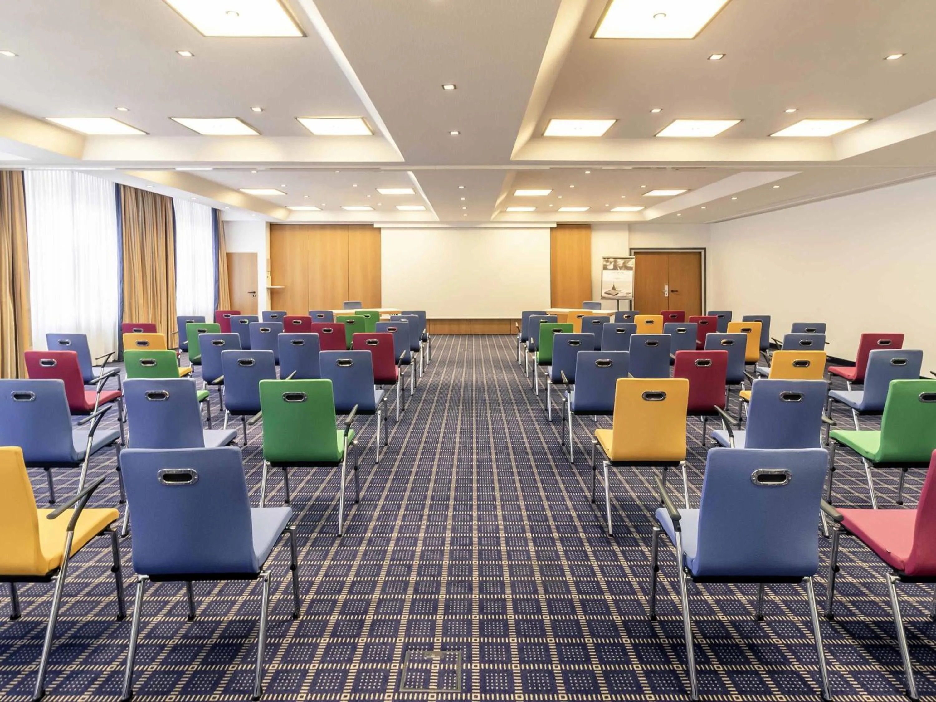 Business facilities in Mercure Hotel Köln City Friesenstraße