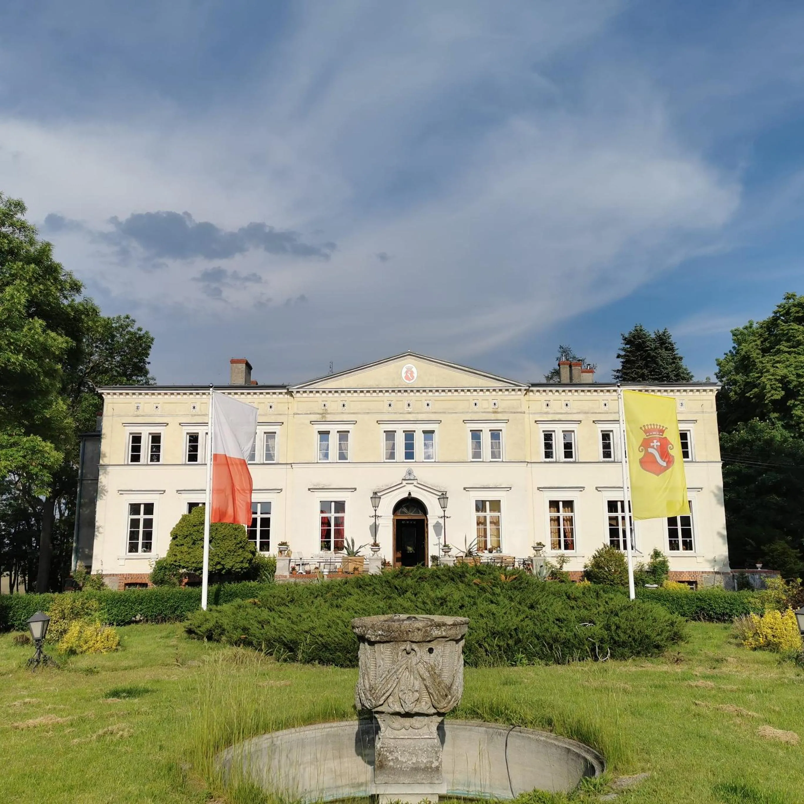Pałac Kwilecki -AGROTURYSTYKA PREMIUM & SPA