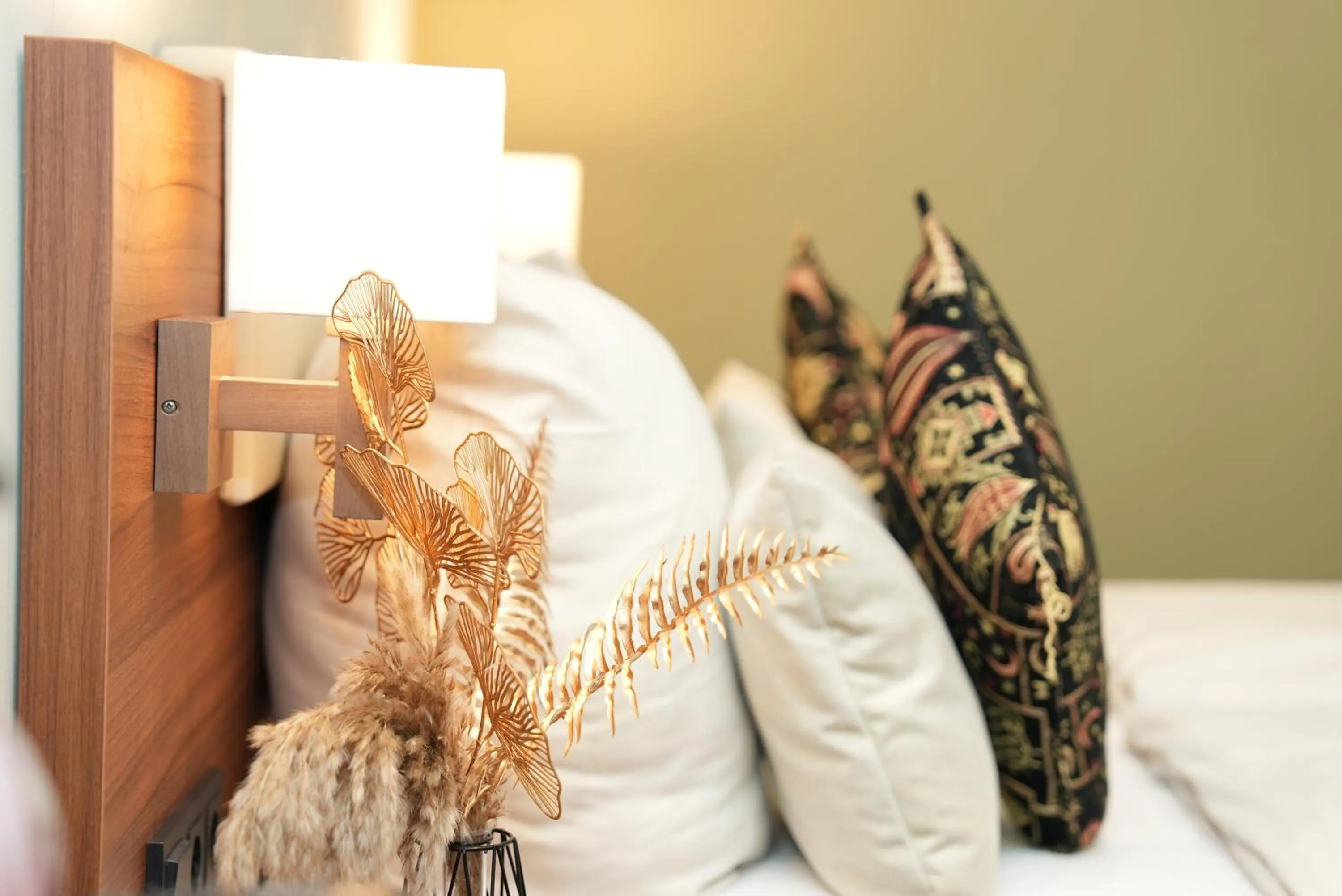 Bed in Hotel Attaché an der Messe