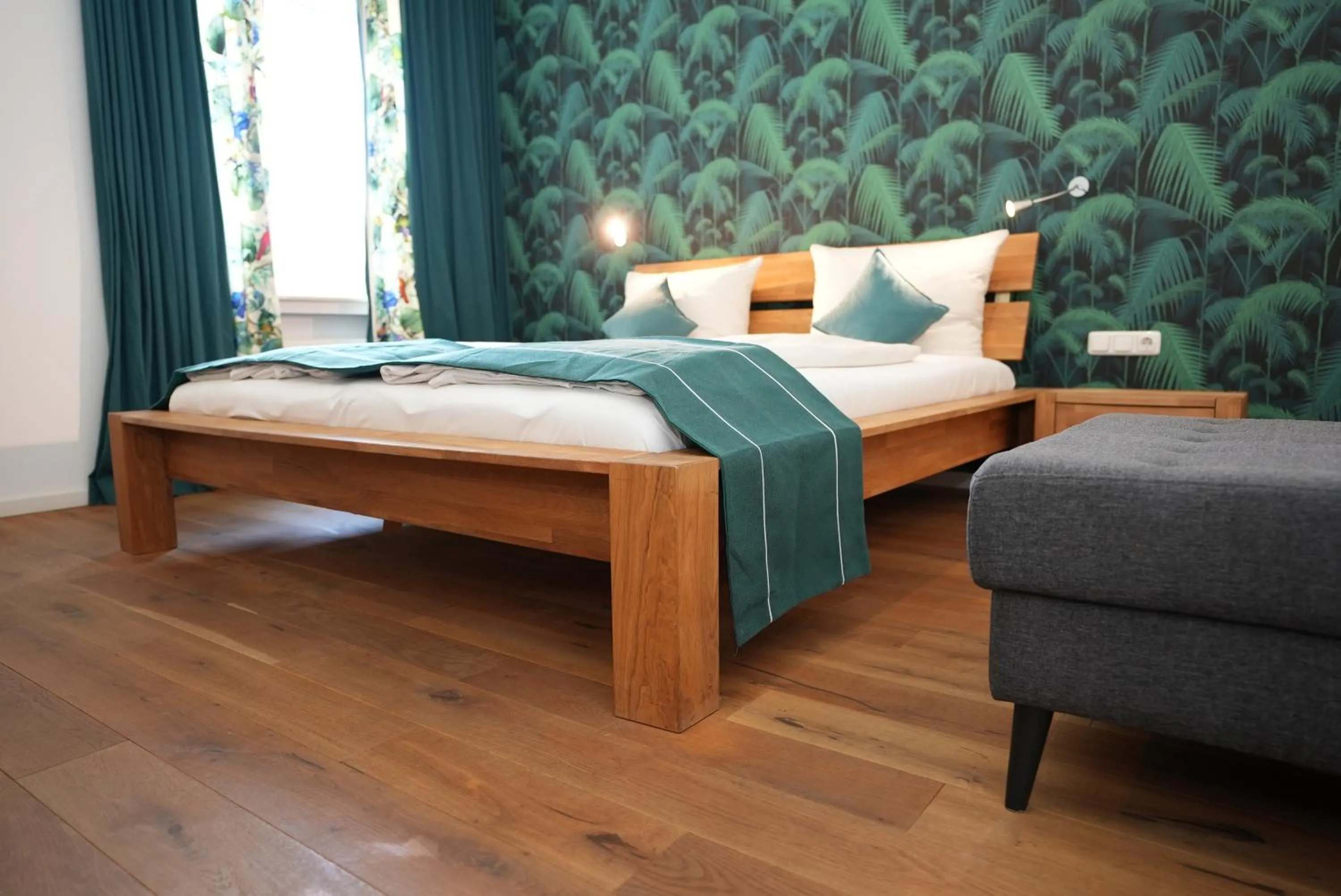 Bedroom, Bed in Hotel Attaché an der Messe