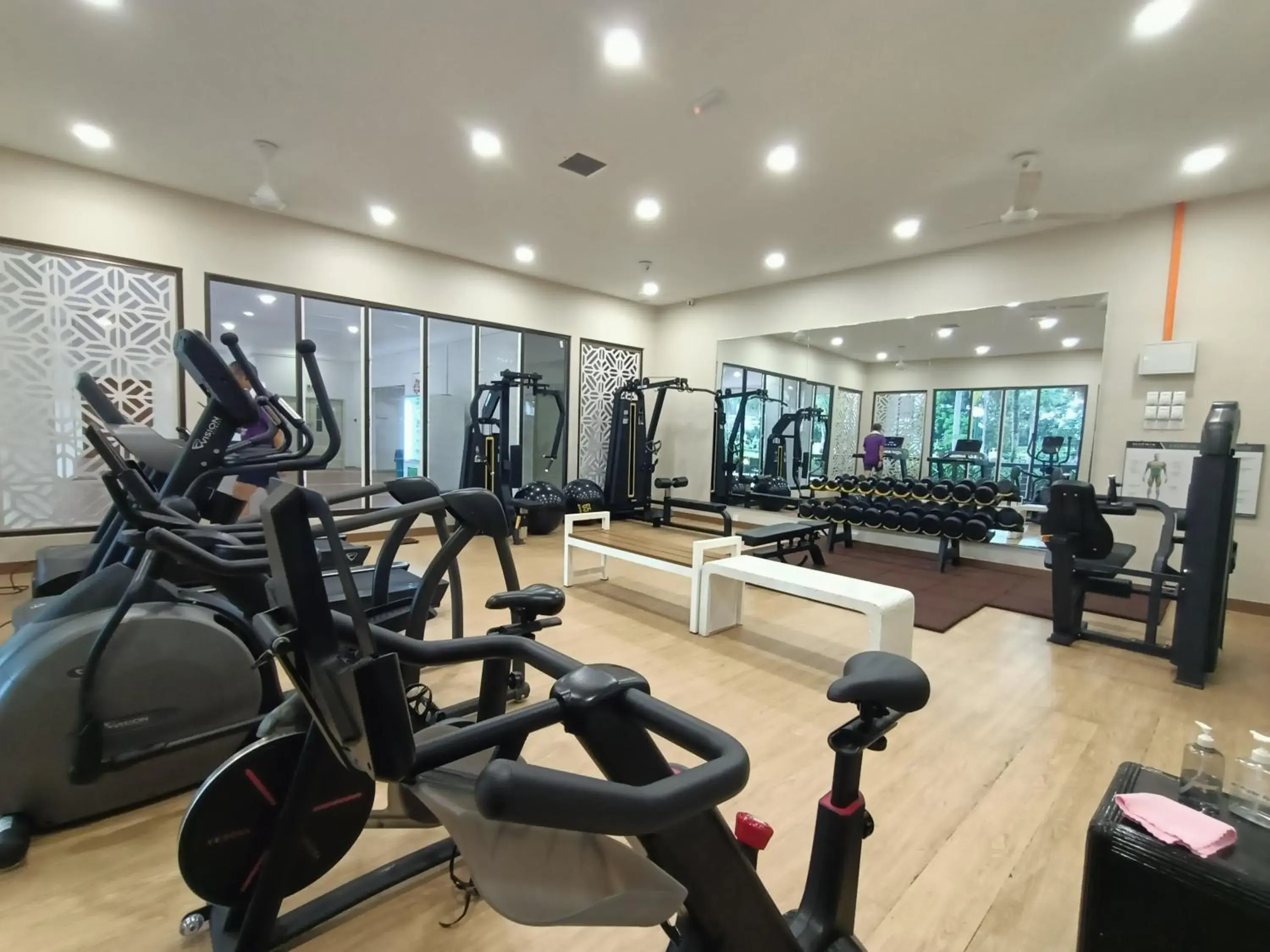 Austin Mahkota Austin Mahkota