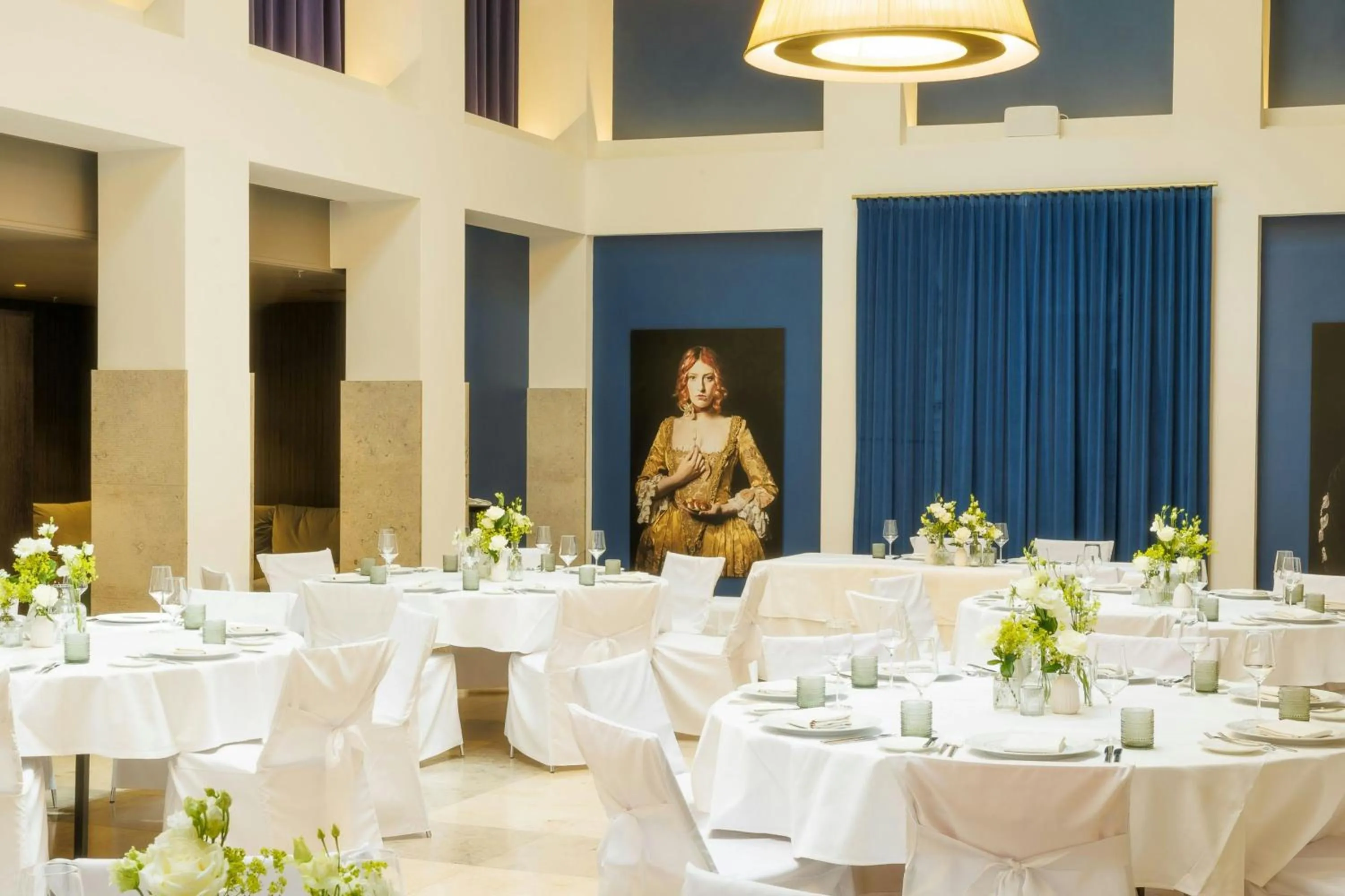 Meeting/conference room in Hotel Luc, Autograph Collection