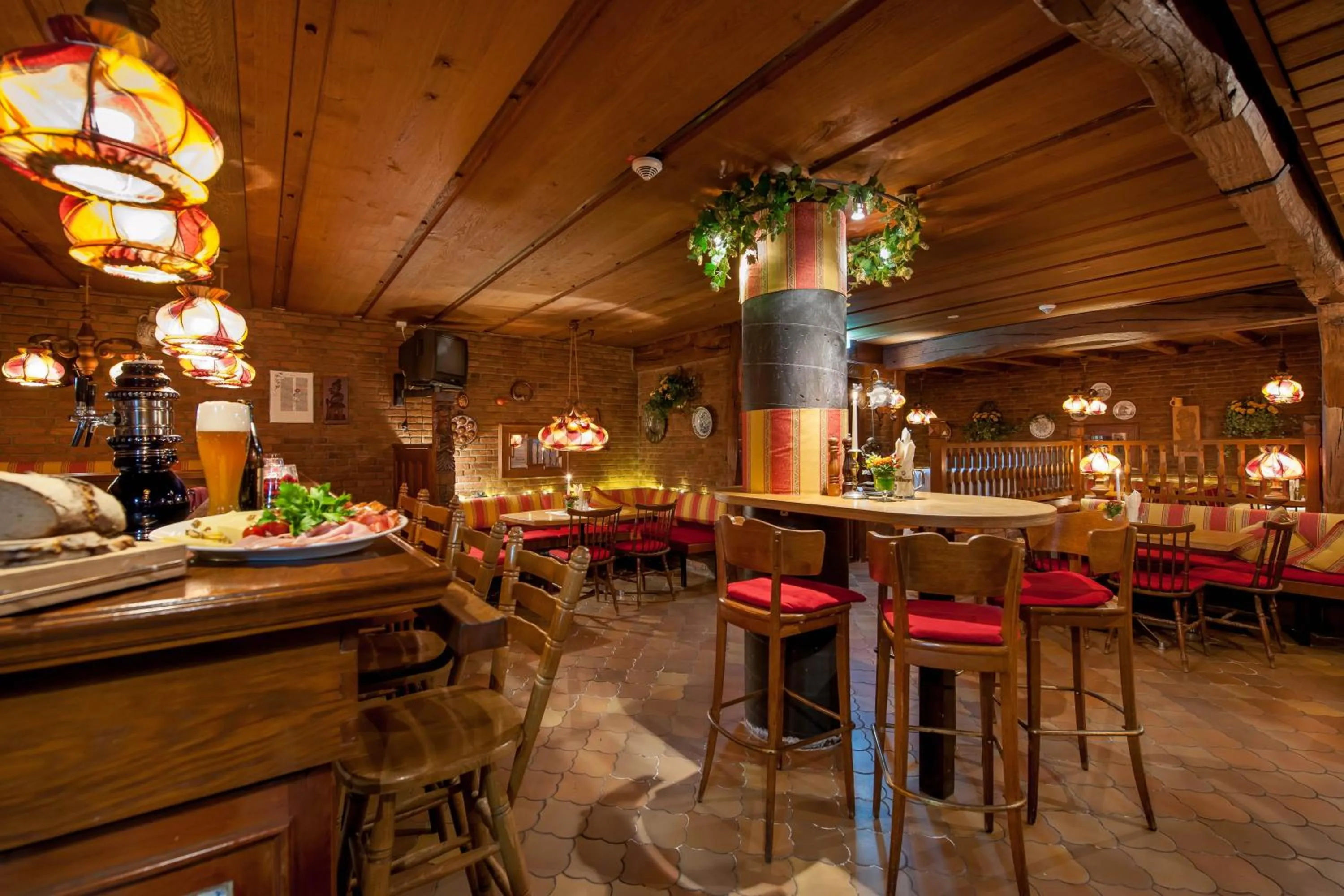 Restaurant/places to eat in Hotel Krefelder Hof