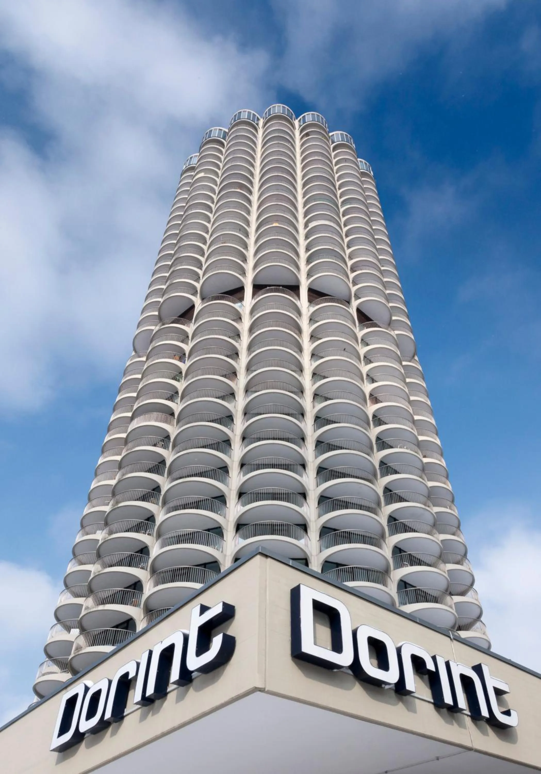 Facade/entrance in Dorint An der Kongresshalle Augsburg