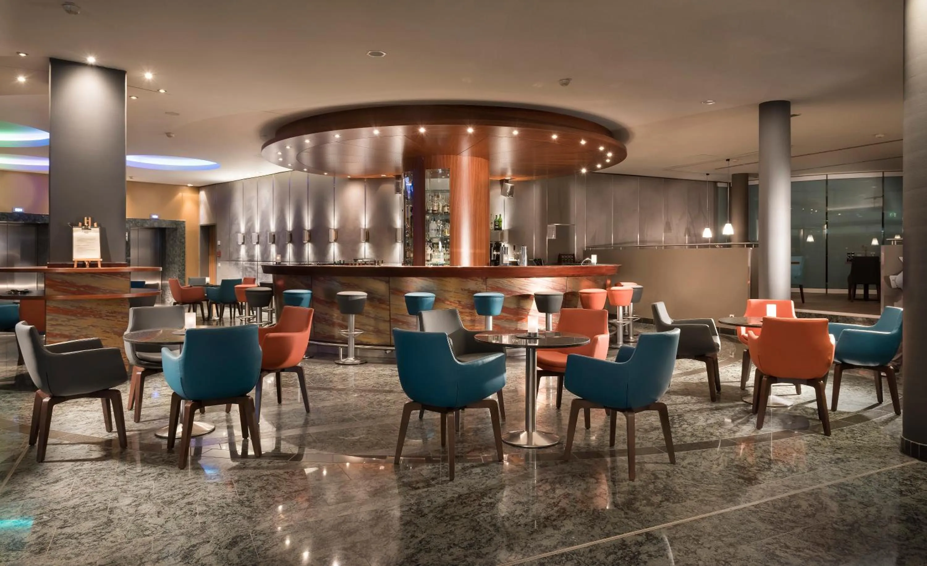 Lounge or bar in Dorint An der Kongresshalle Augsburg