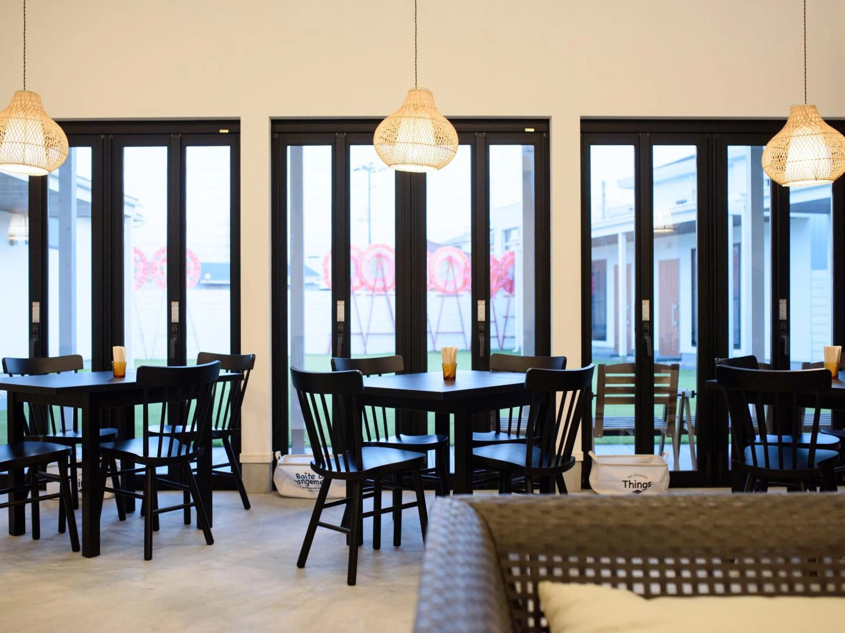 Restaurant/places to eat in Le.Blanche