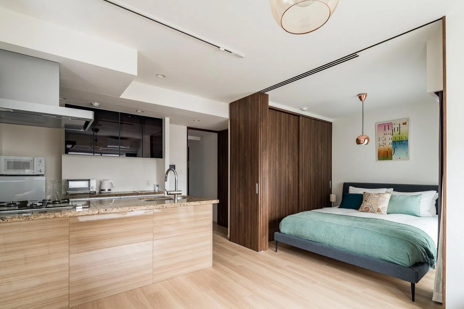 Photo of the whole room, Bed in Section L Ginza East