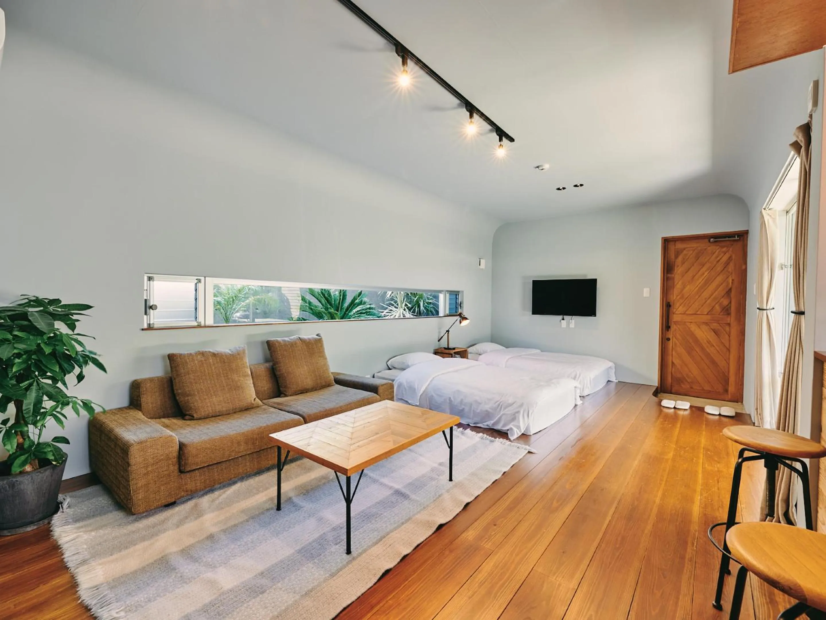 Photo of the whole room, Bed in IMAGINE OKINAWA -stay-