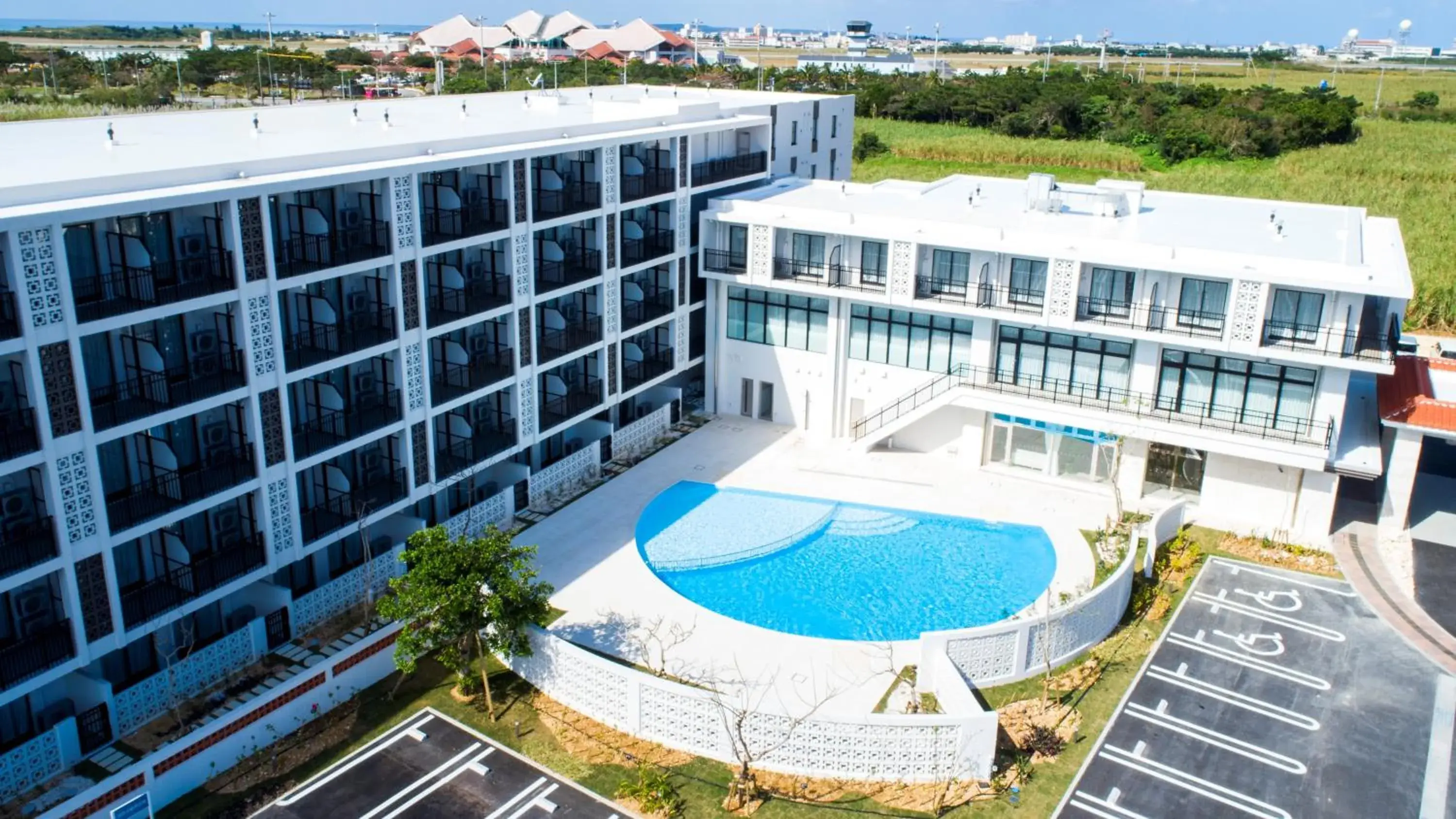 Property building in Hotel Torifito Miyakojima Resort Property building in Hotel Torifito Miyakojima Resort