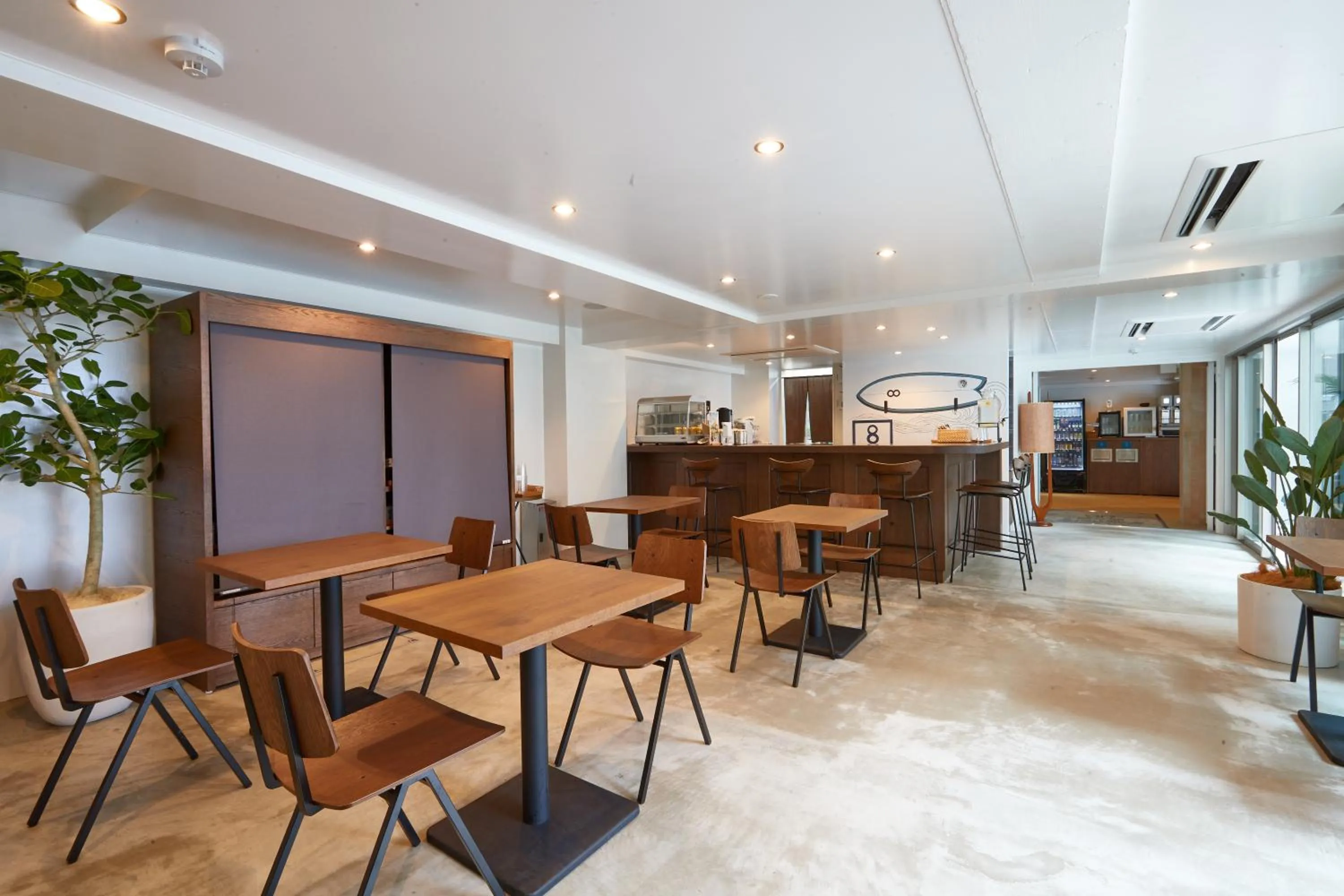 Lounge or bar in 8HOTEL Chigasaki