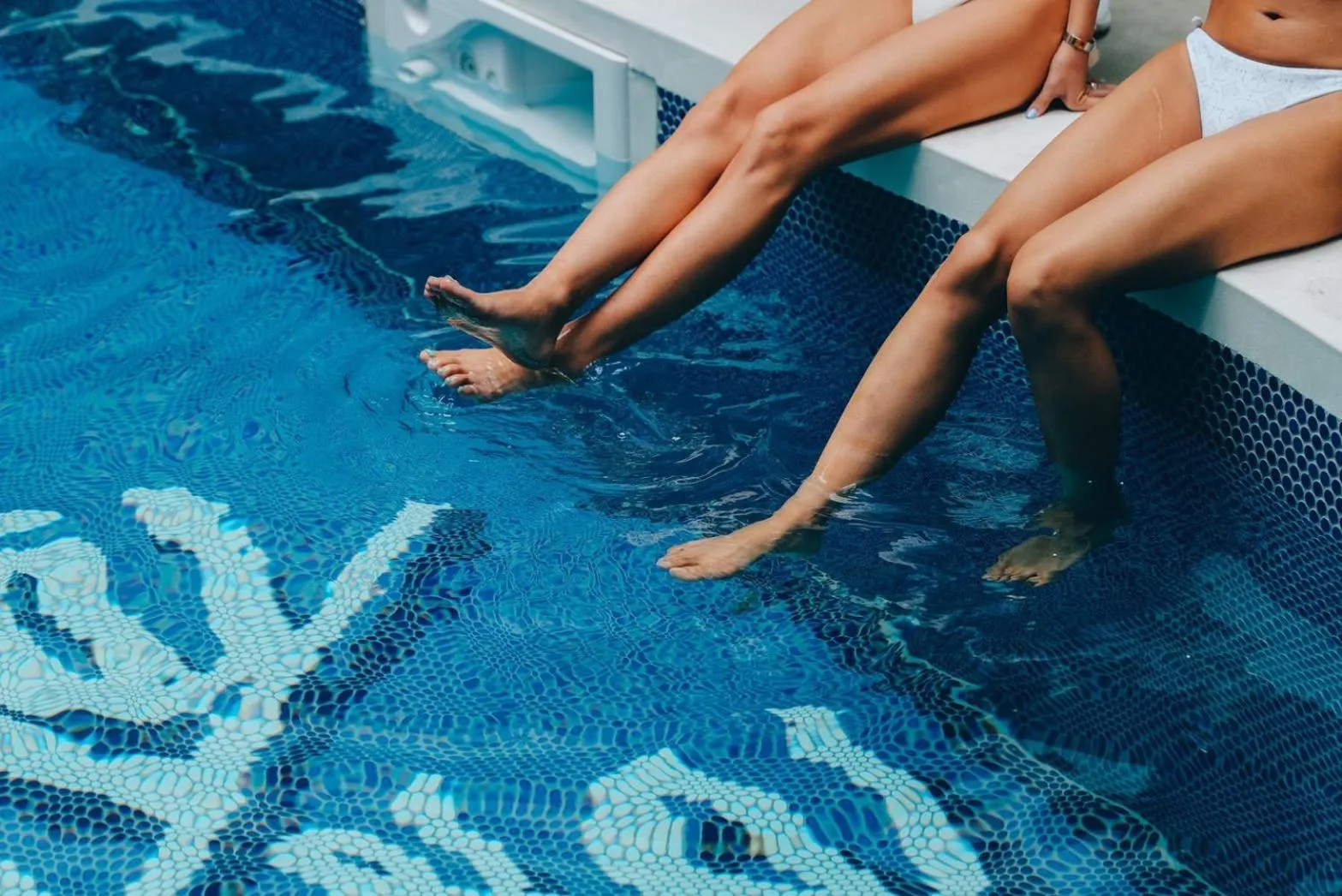 People in 8HOTEL Chigasaki