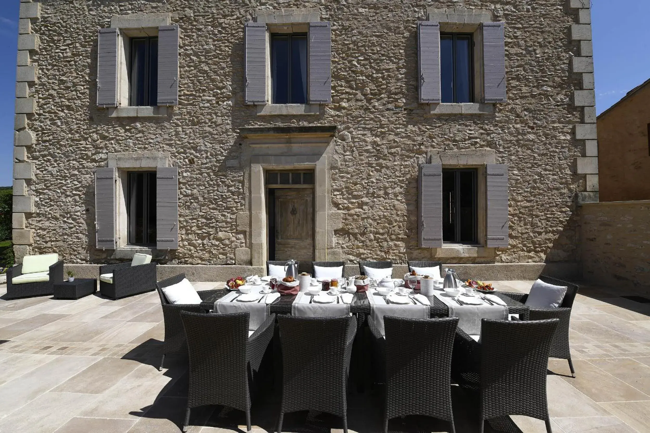 Property building in Bastide des Demoiselles Property building in Bastide des Demoiselles