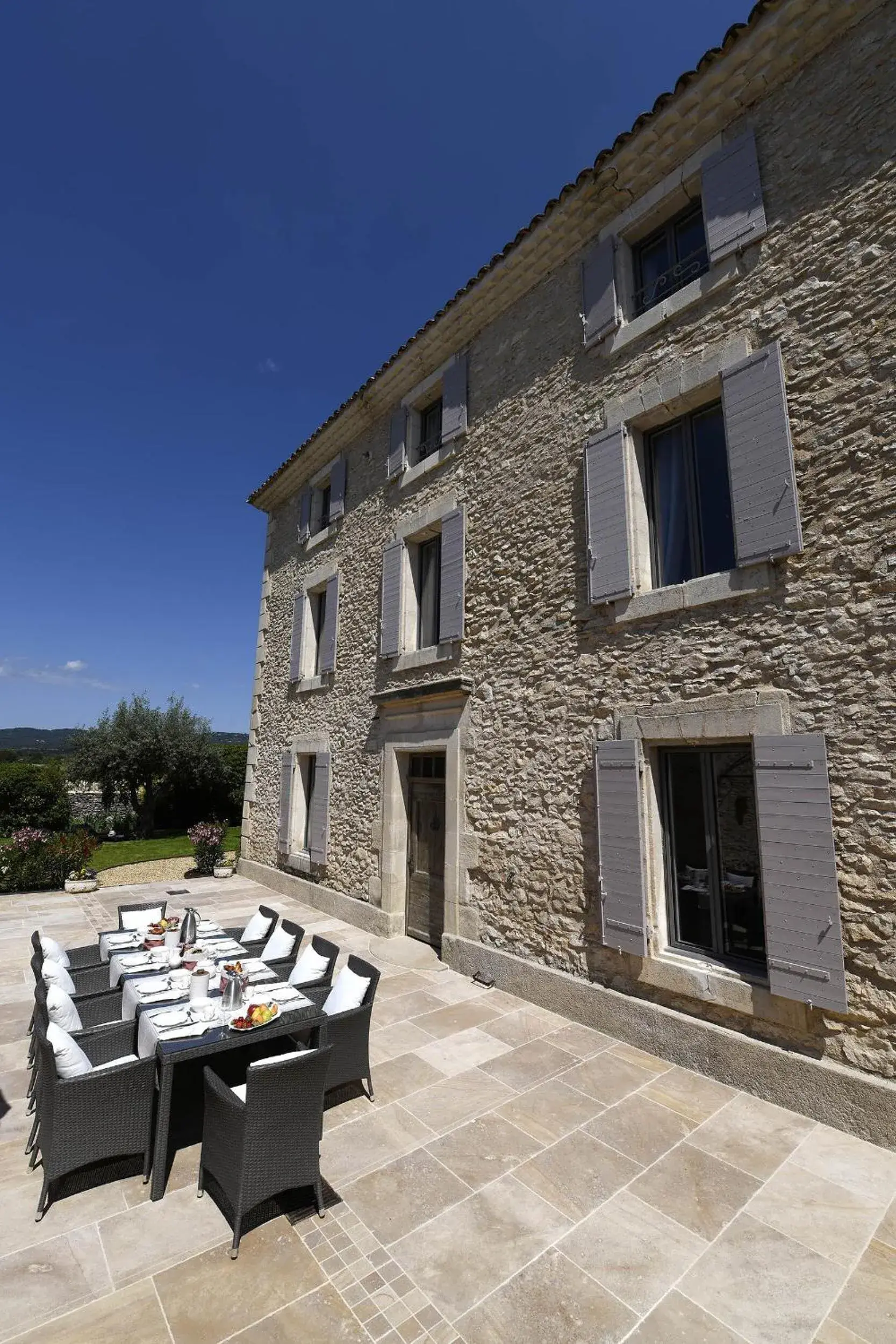 Property building in Bastide des Demoiselles Property building in Bastide des Demoiselles