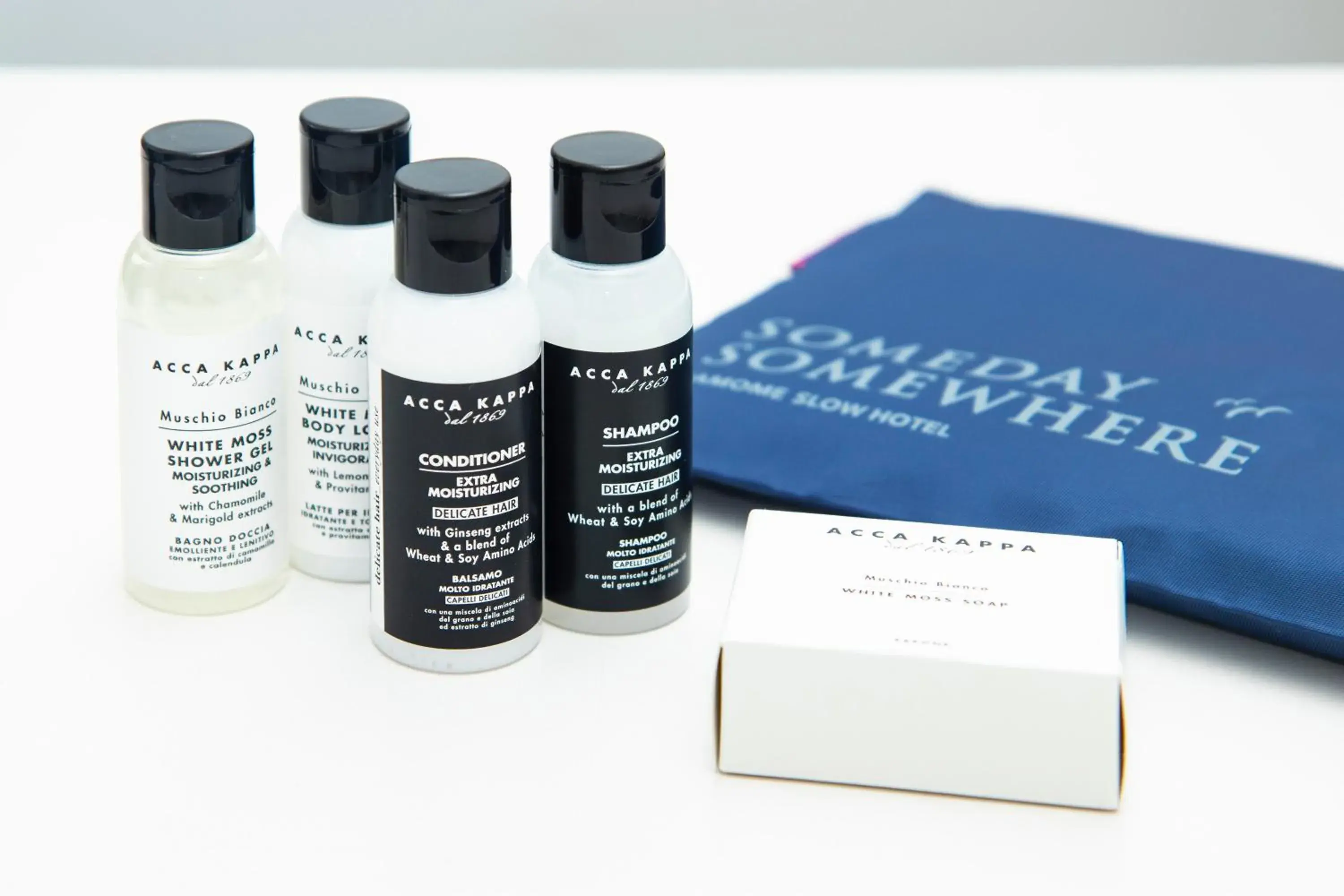 Bathroom in KAMOME SLOW HOTEL Bathroom in KAMOME SLOW HOTEL