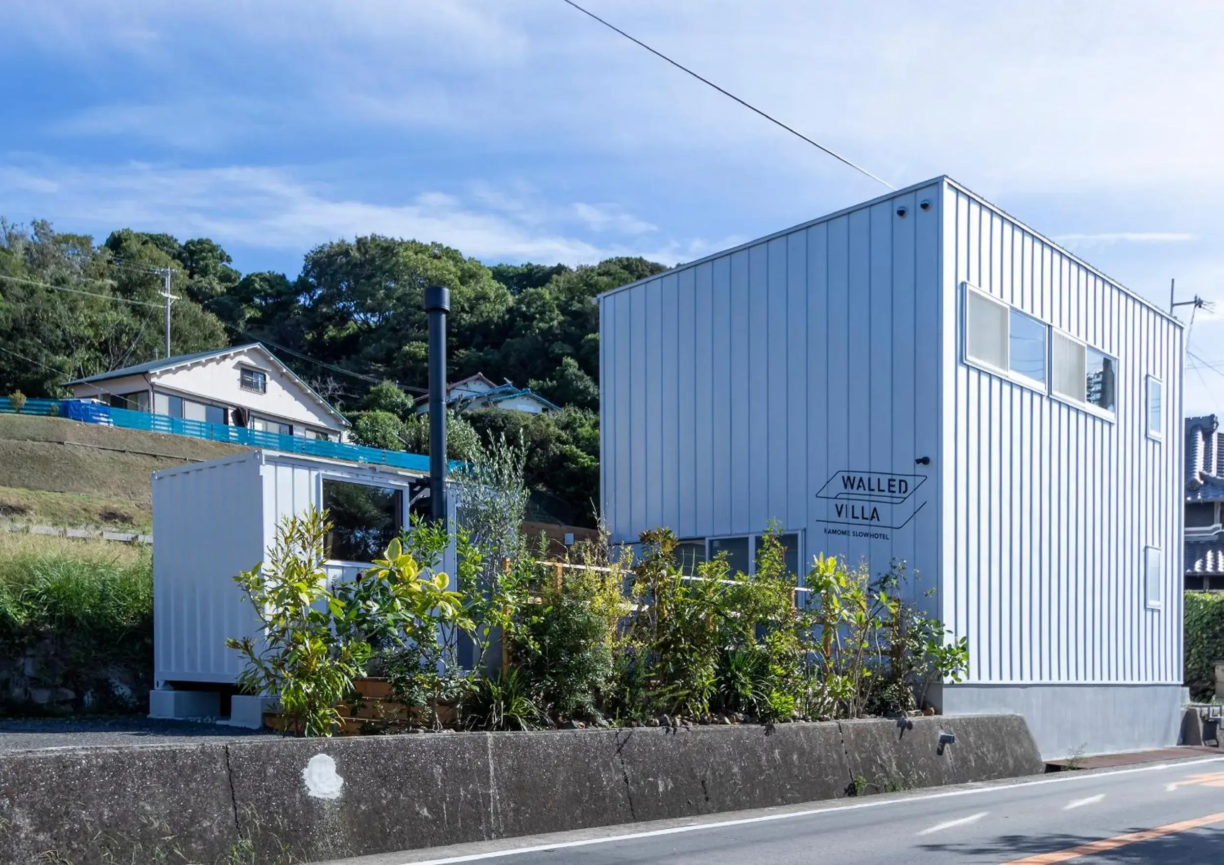 Facade/entrance in KAMOME SLOW HOTEL Facade/entrance in KAMOME SLOW HOTEL