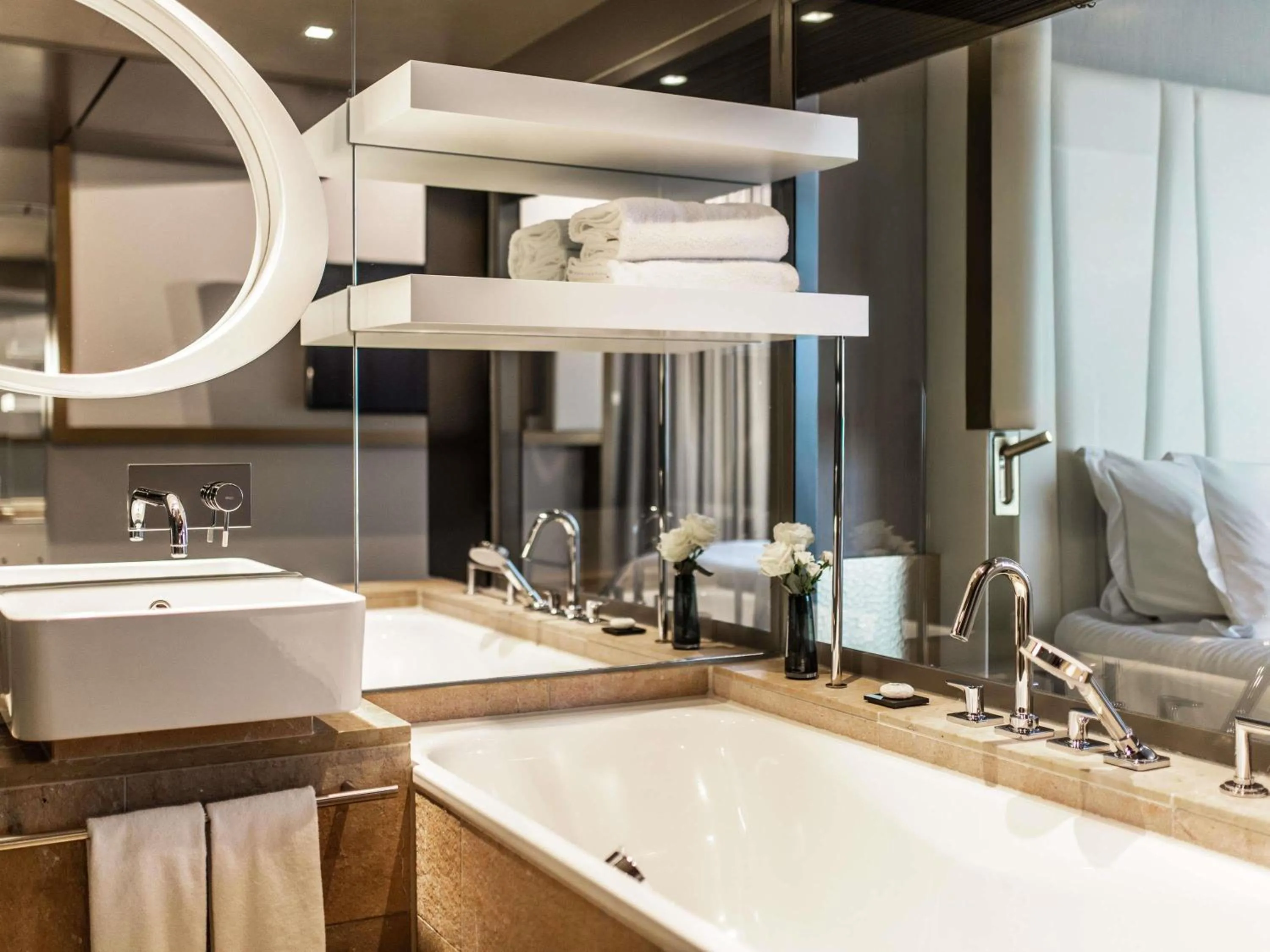 Bedroom in Sofitel Munich Bayerpost