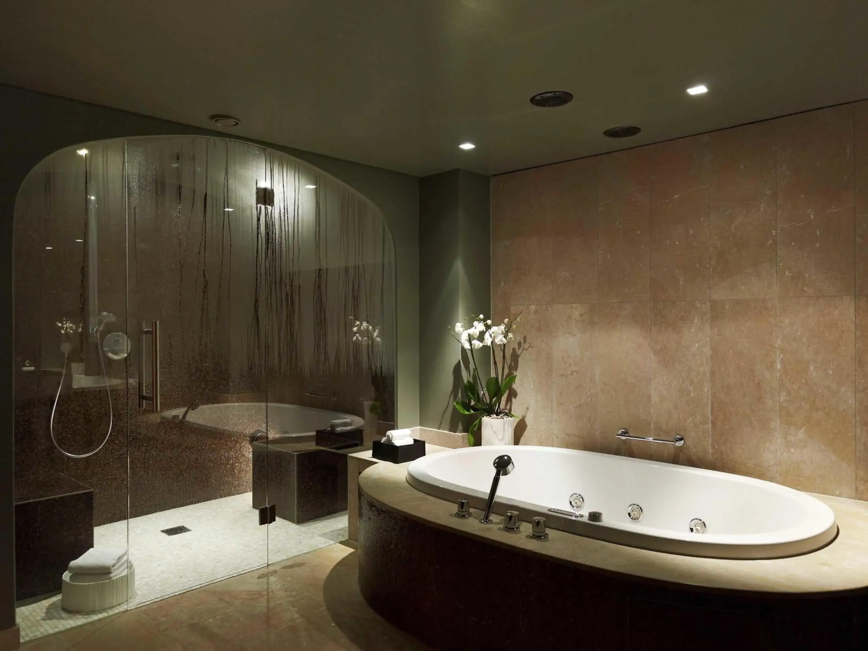 Bedroom in Sofitel Munich Bayerpost Bedroom in Sofitel Munich Bayerpost