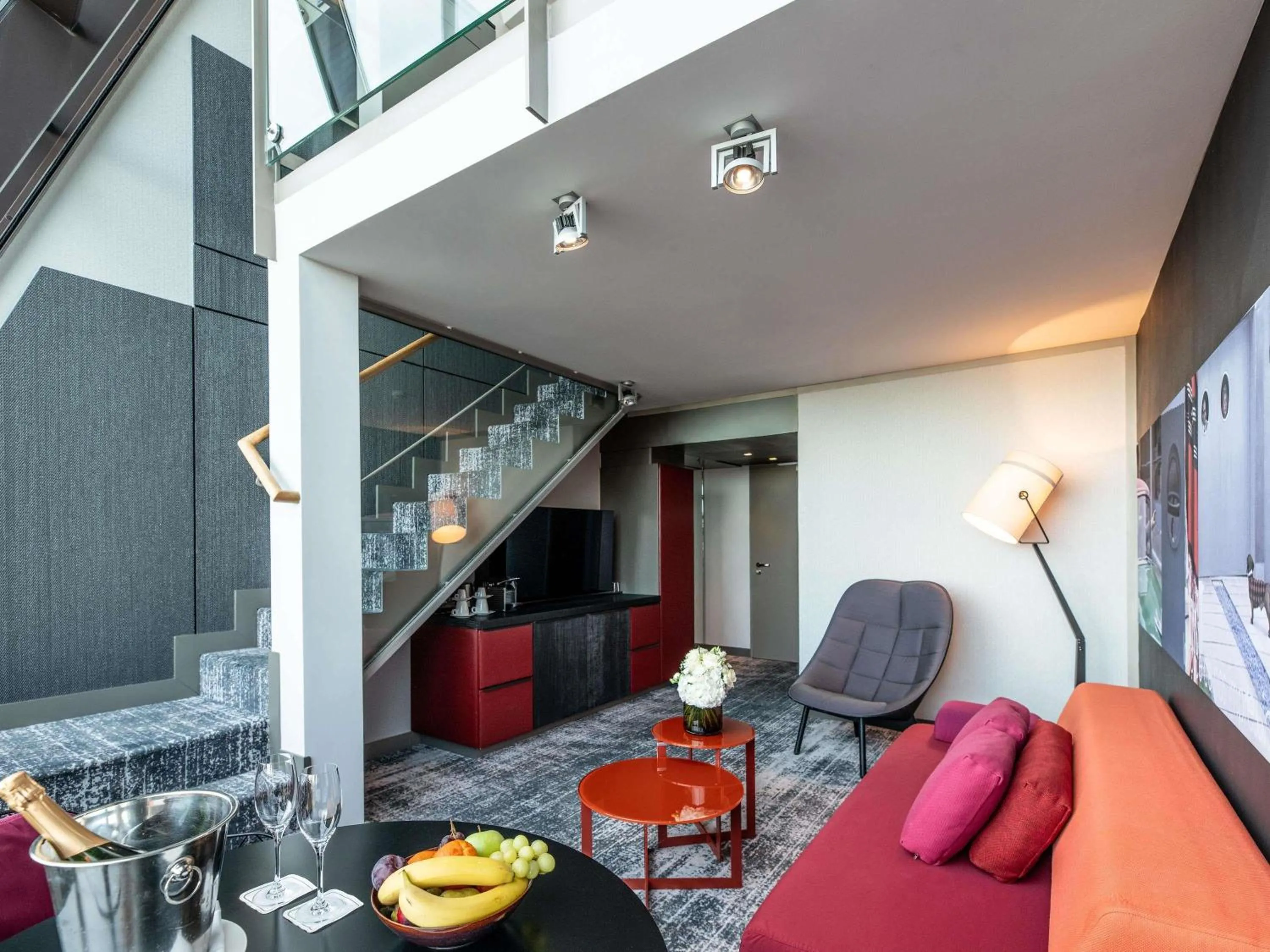 Bedroom in Sofitel Munich Bayerpost