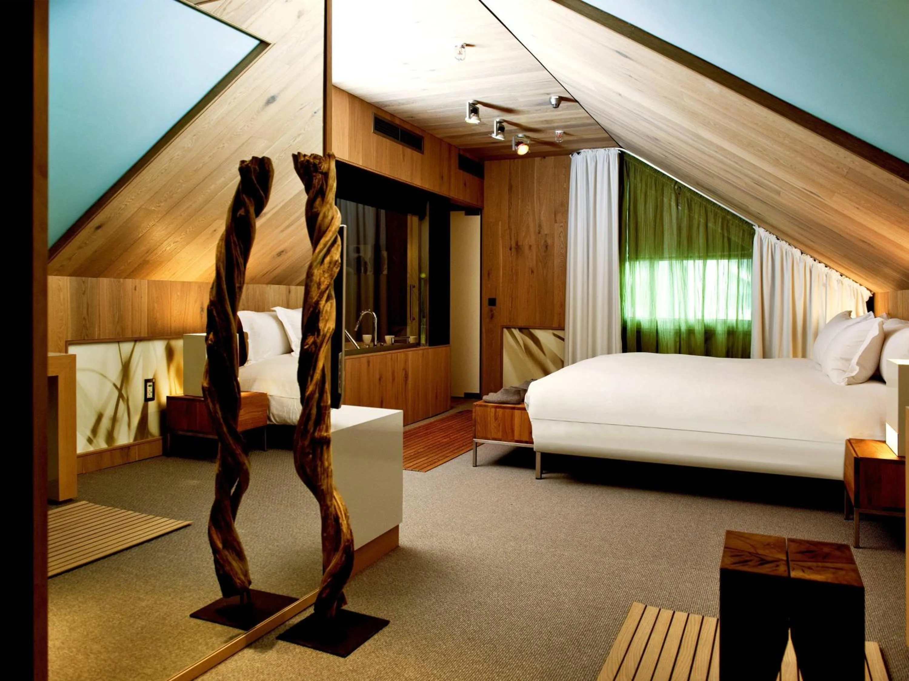 Bedroom, Bed in Sofitel Munich Bayerpost