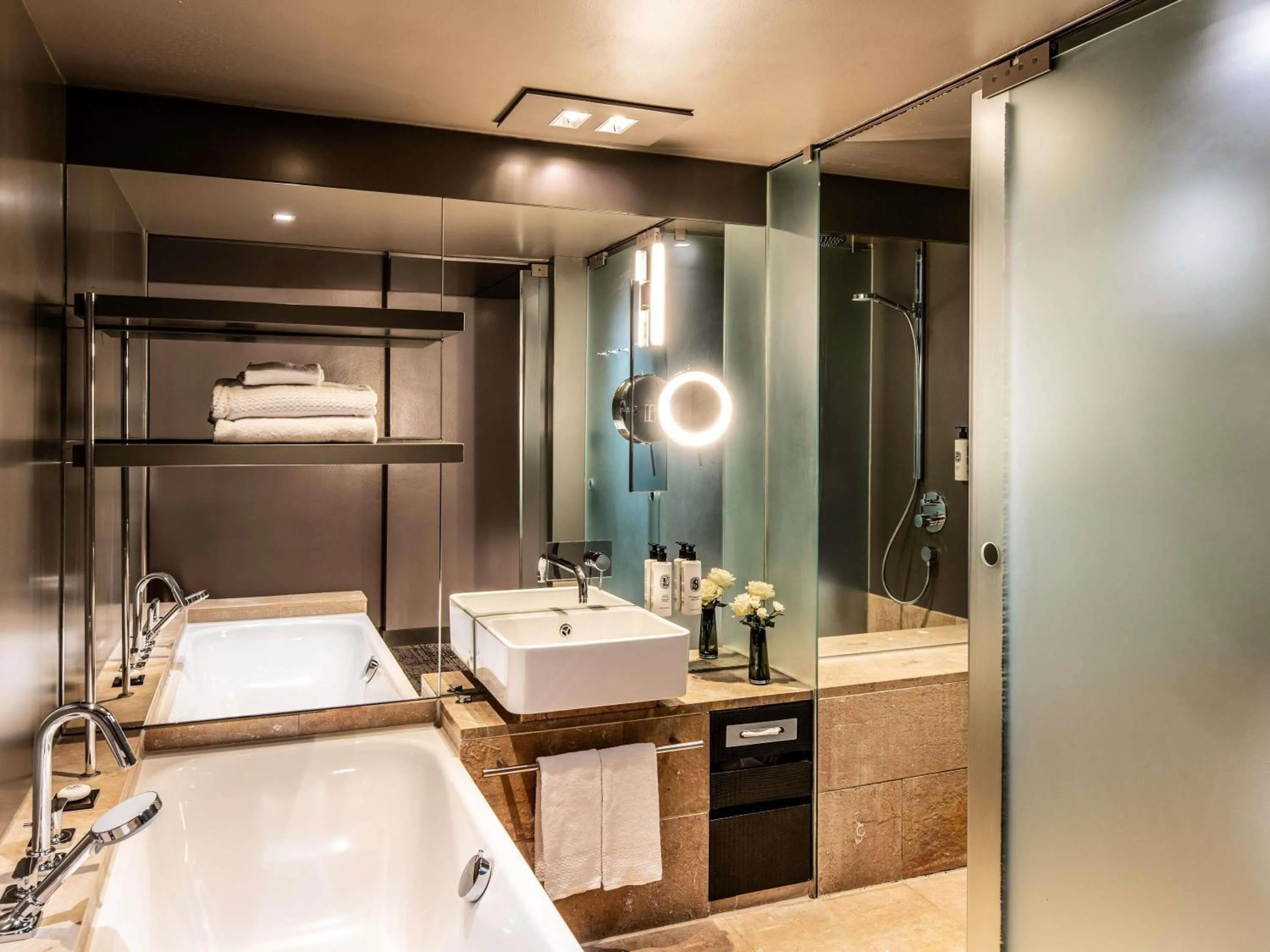 Bedroom in Sofitel Munich Bayerpost