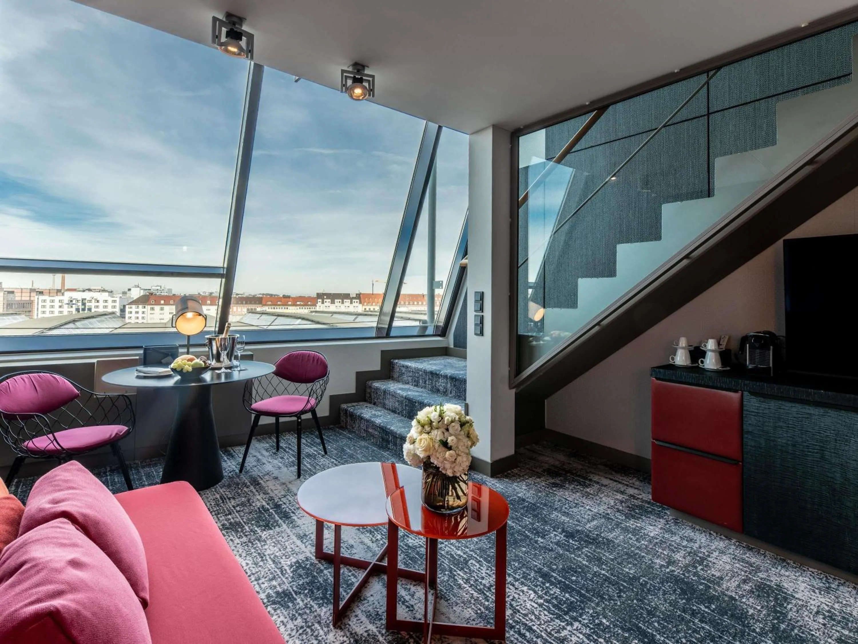 Bedroom in Sofitel Munich Bayerpost