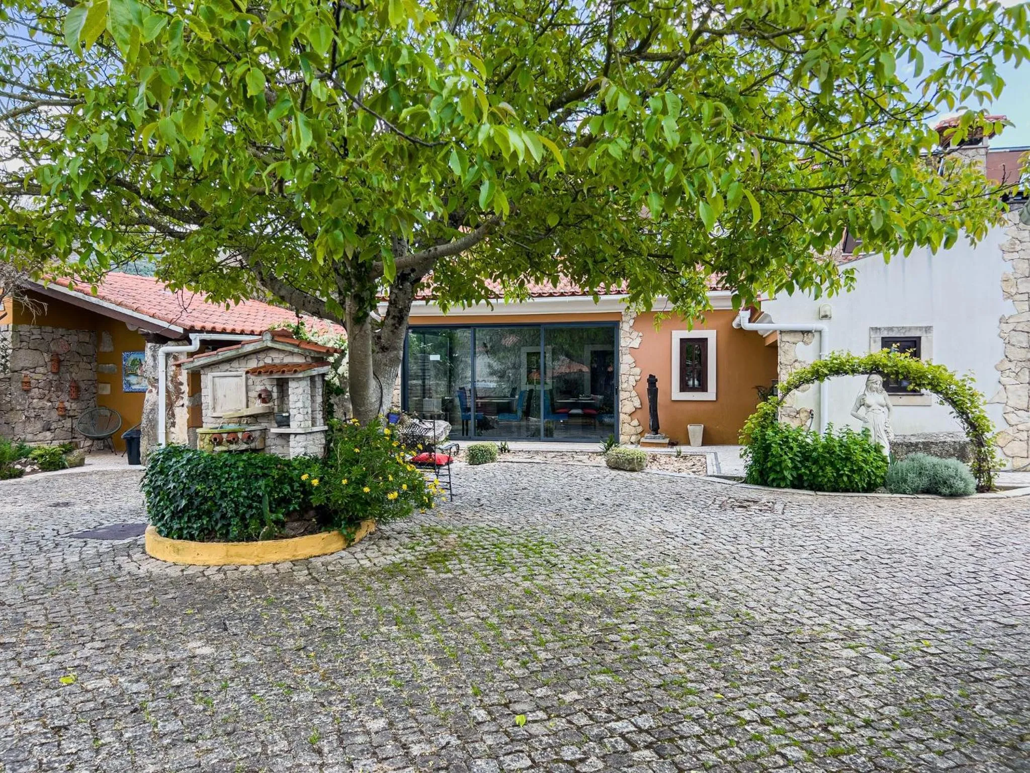 Garden in Refúgio das Artes Guesthouse