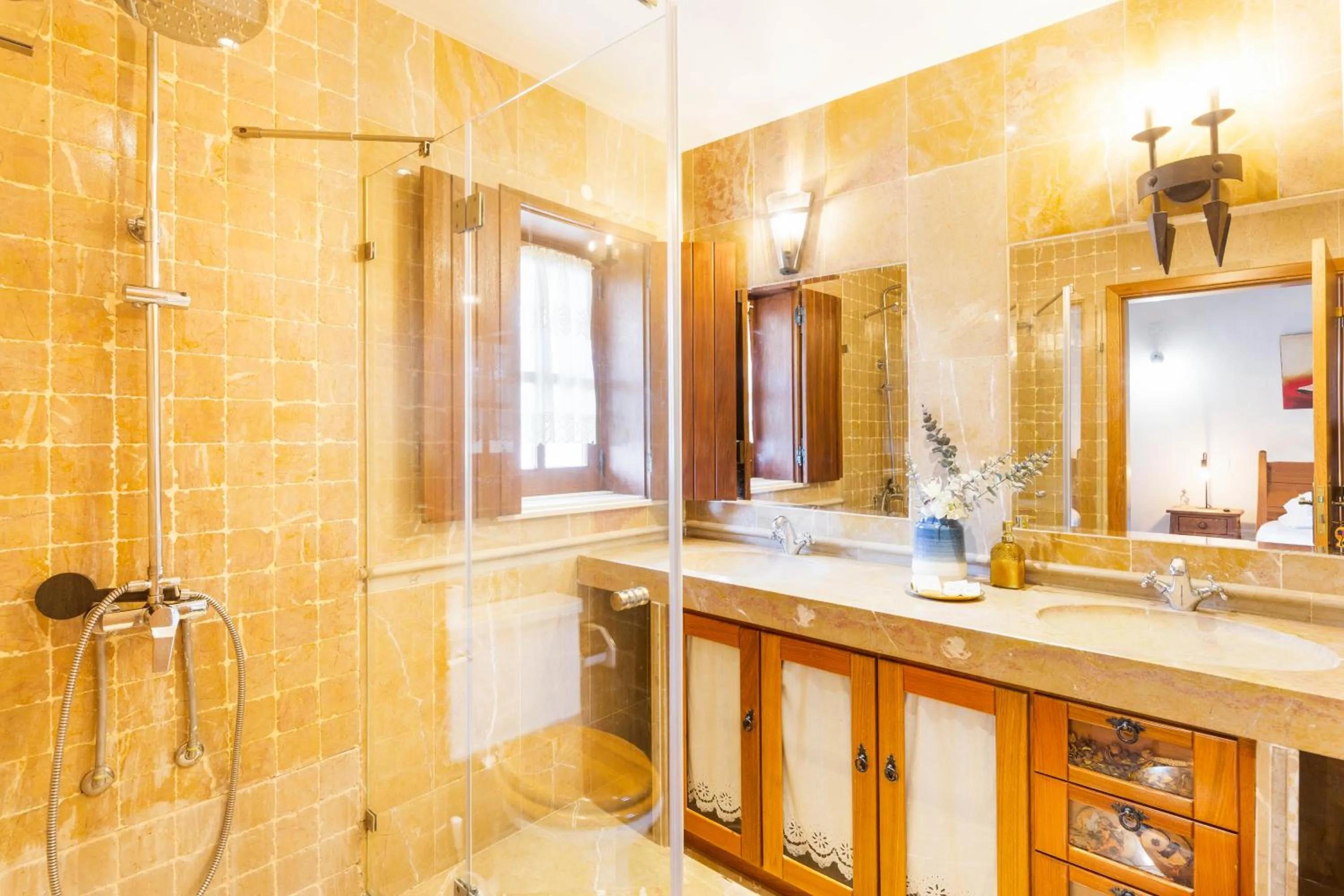 Bathroom in Refúgio das Artes Guesthouse