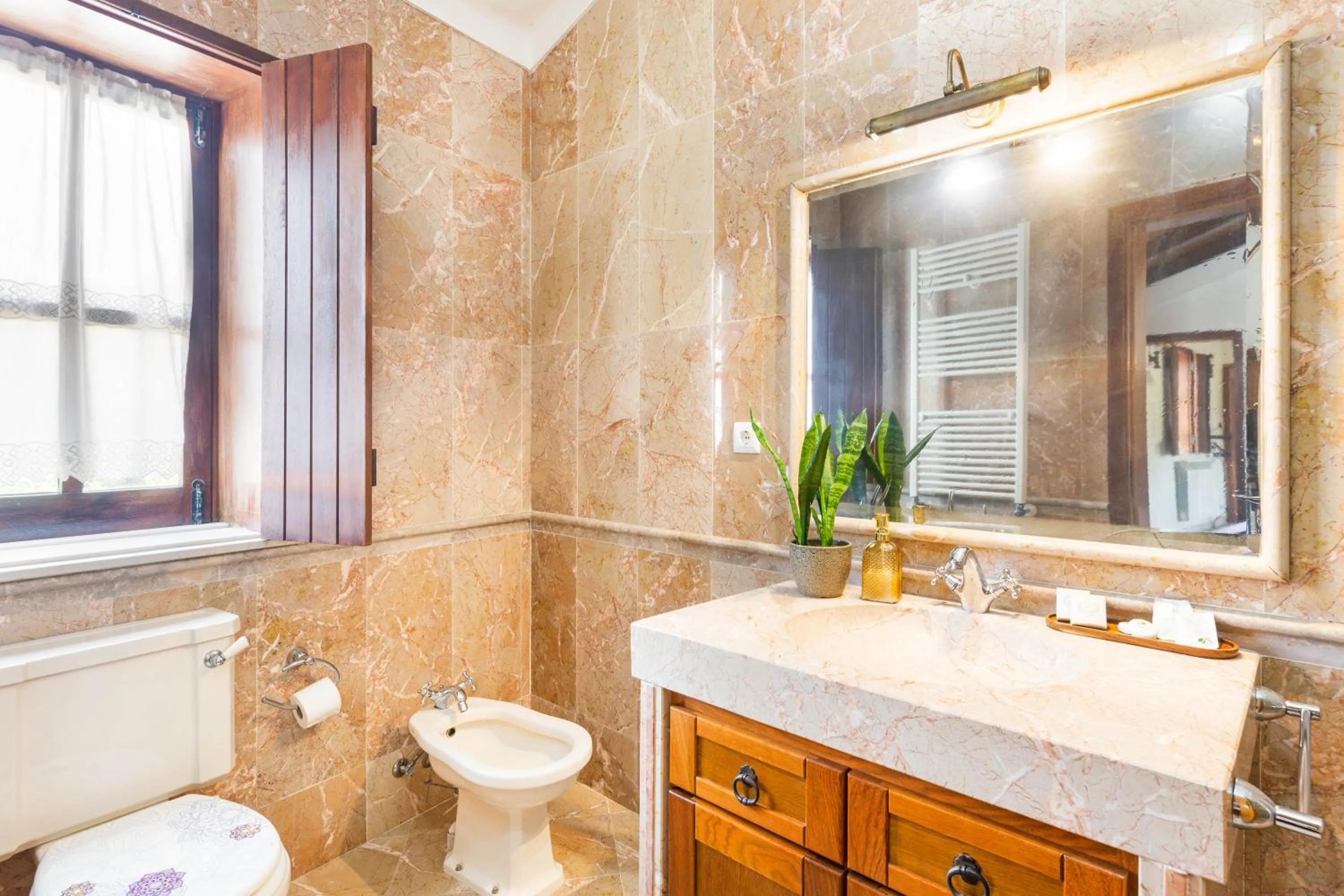 Bathroom in Refúgio das Artes Guesthouse