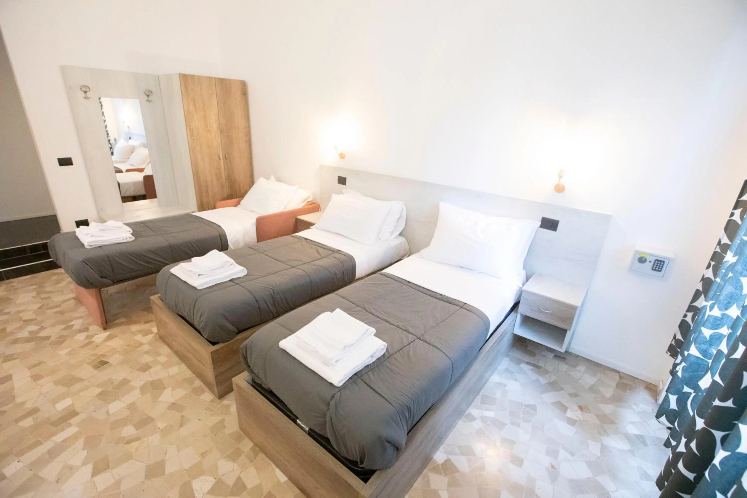 Bed in Hall inn B&B in Center