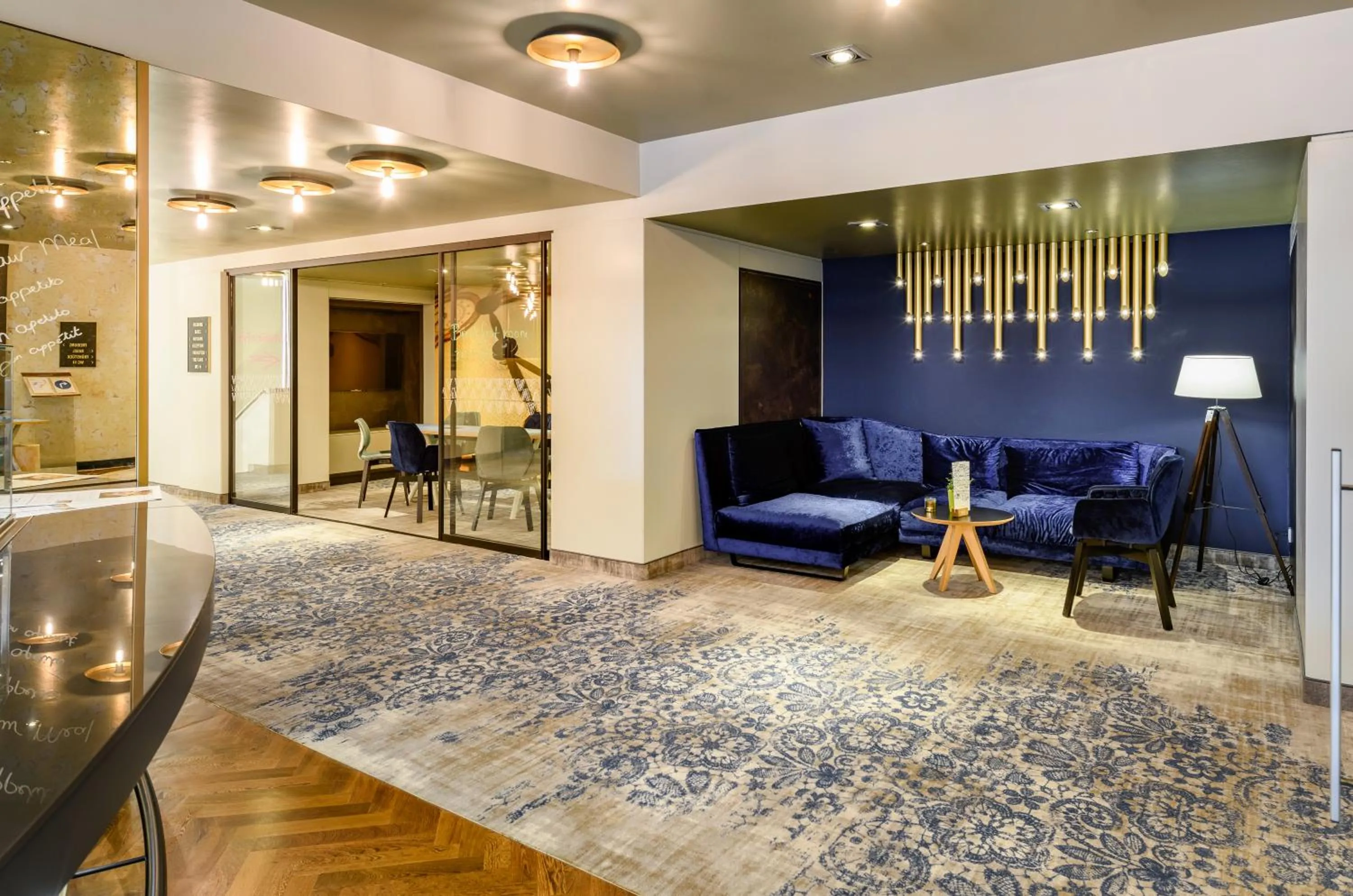 Lounge or bar in Mercure Hotel Freiburg am Münster