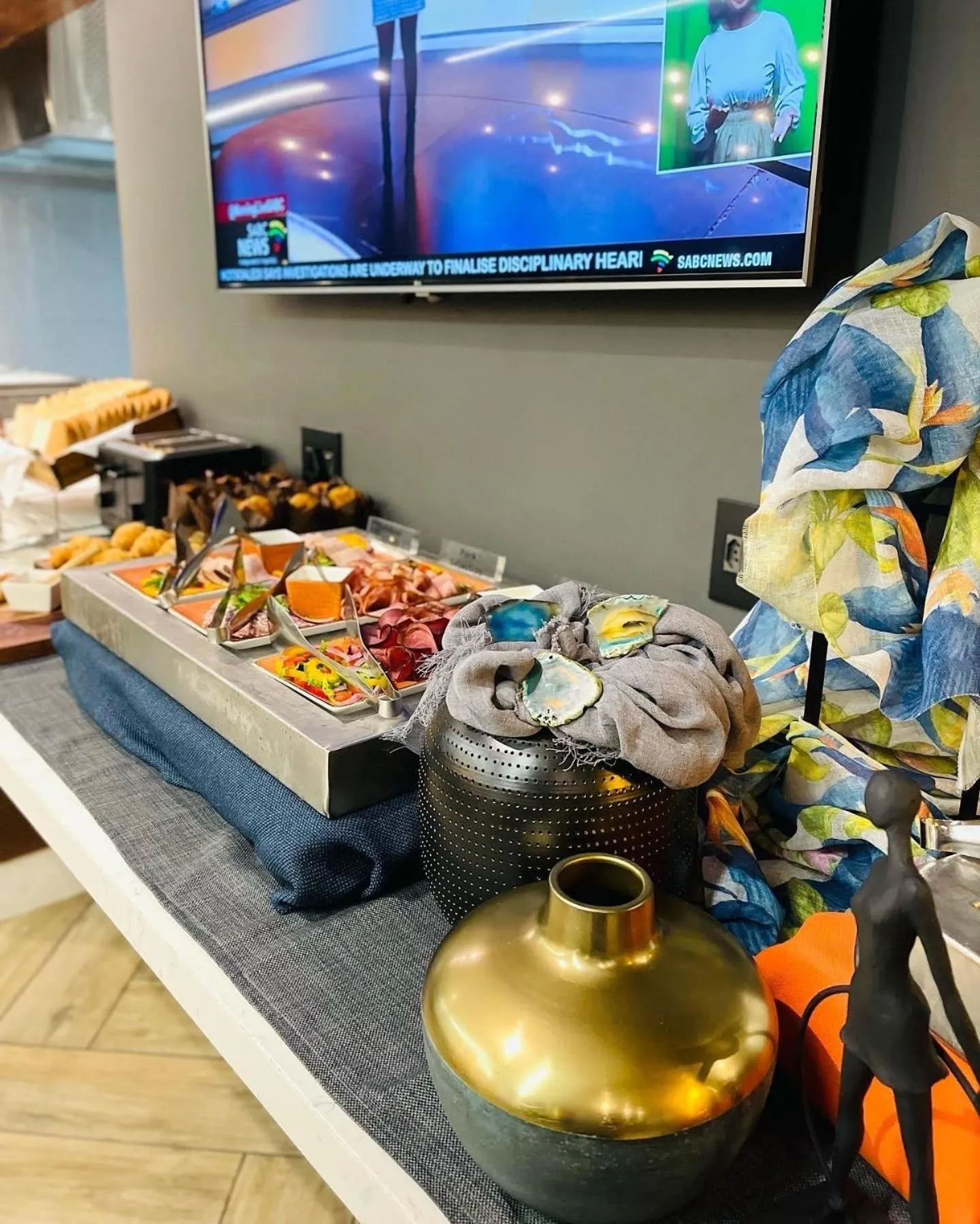 Restaurant/places to eat in Town Lodge Umhlanga